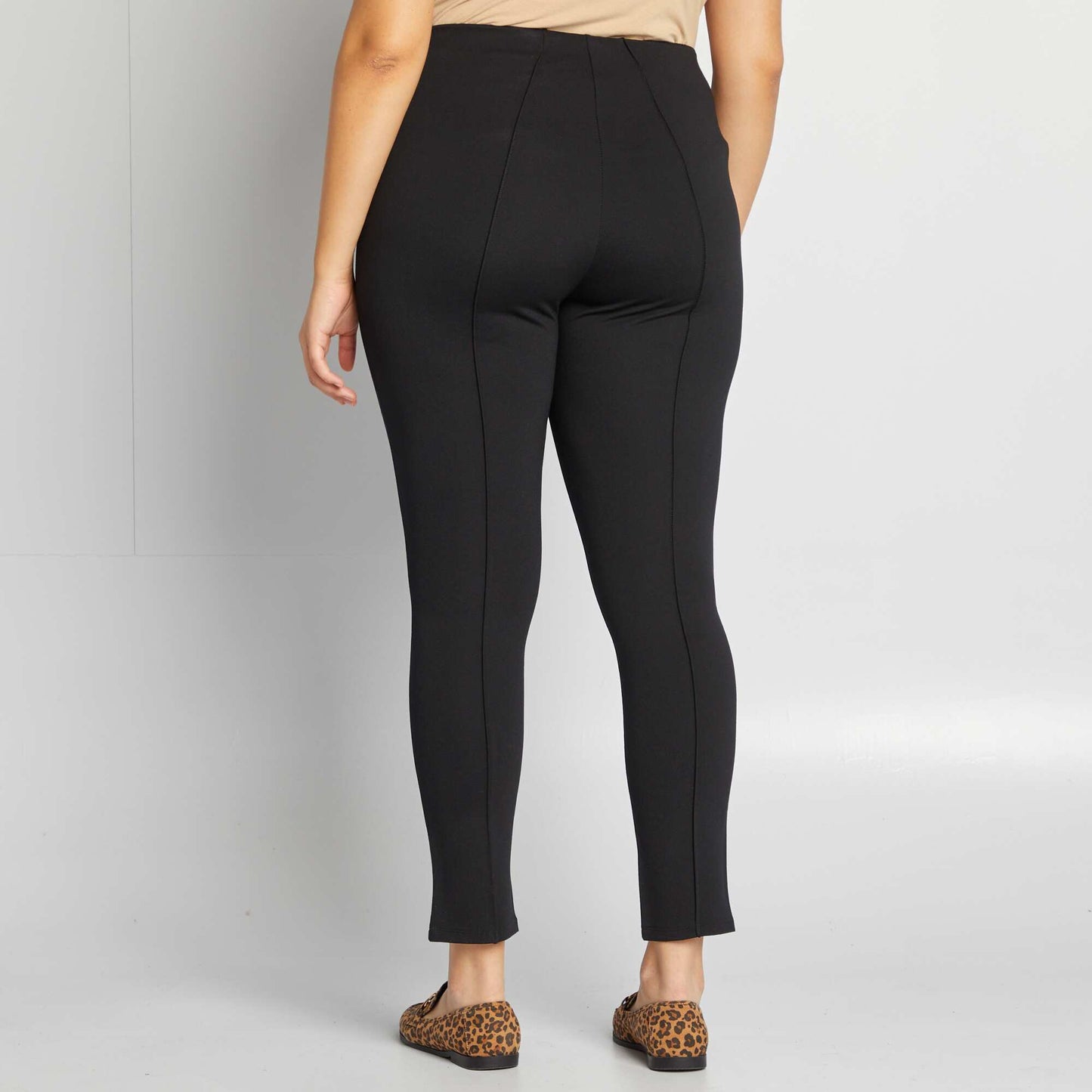 Legging long avec boutons fantaisies NOIR