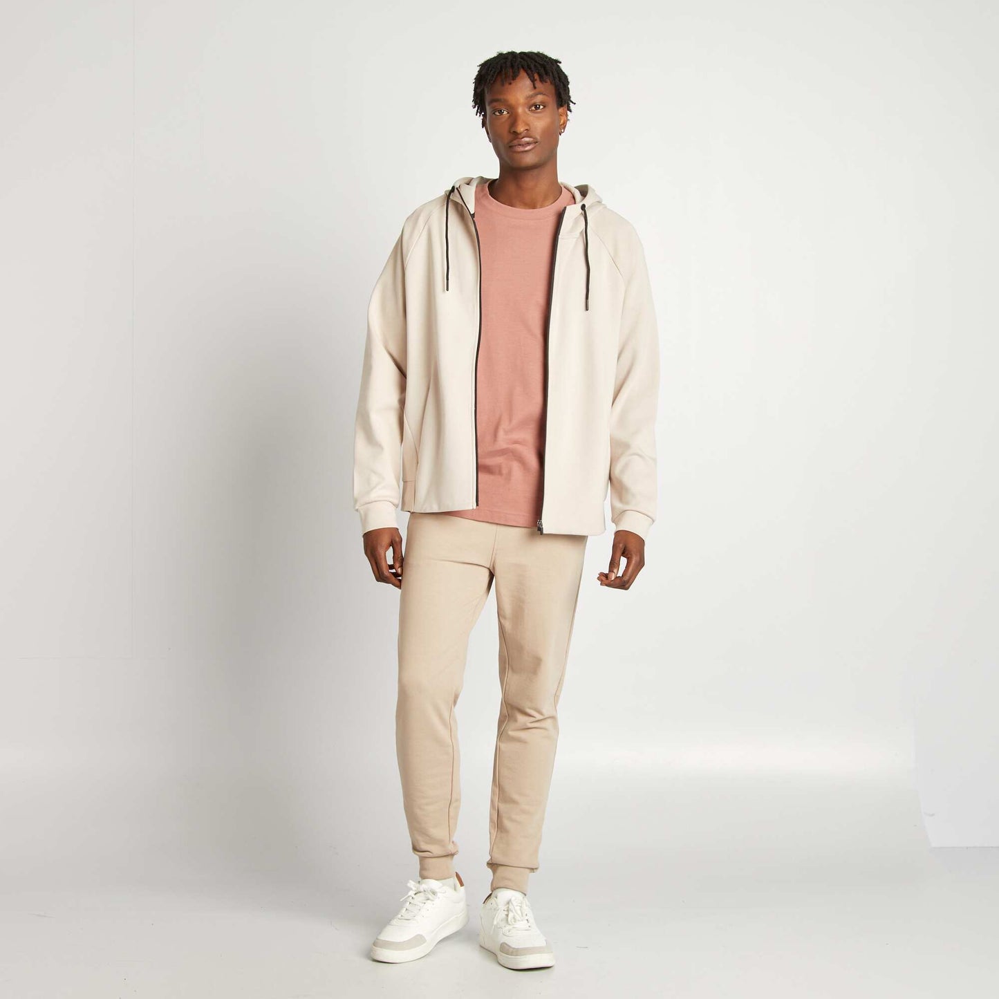 Sweat à capuche zippé beige