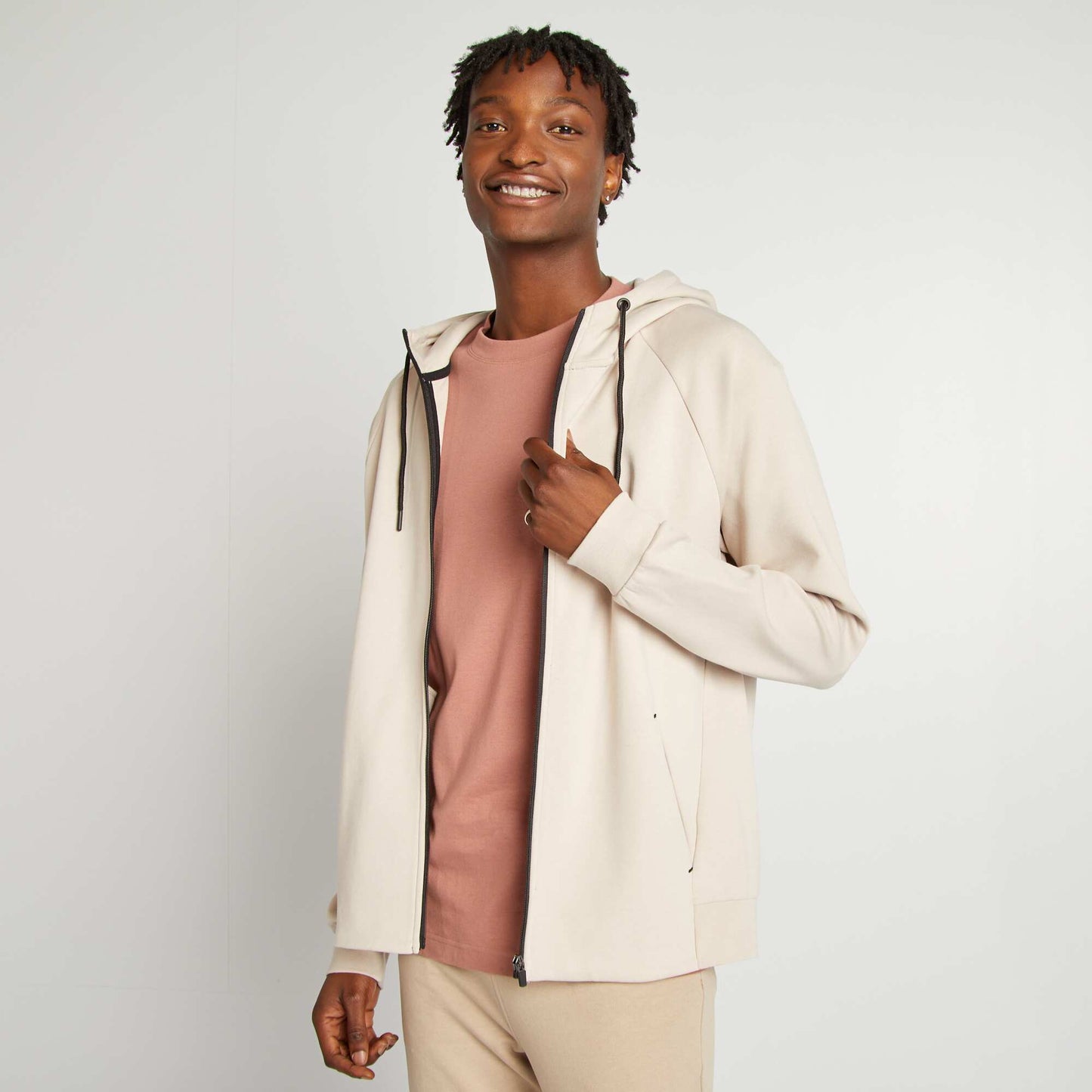 Sweat à capuche zippé beige