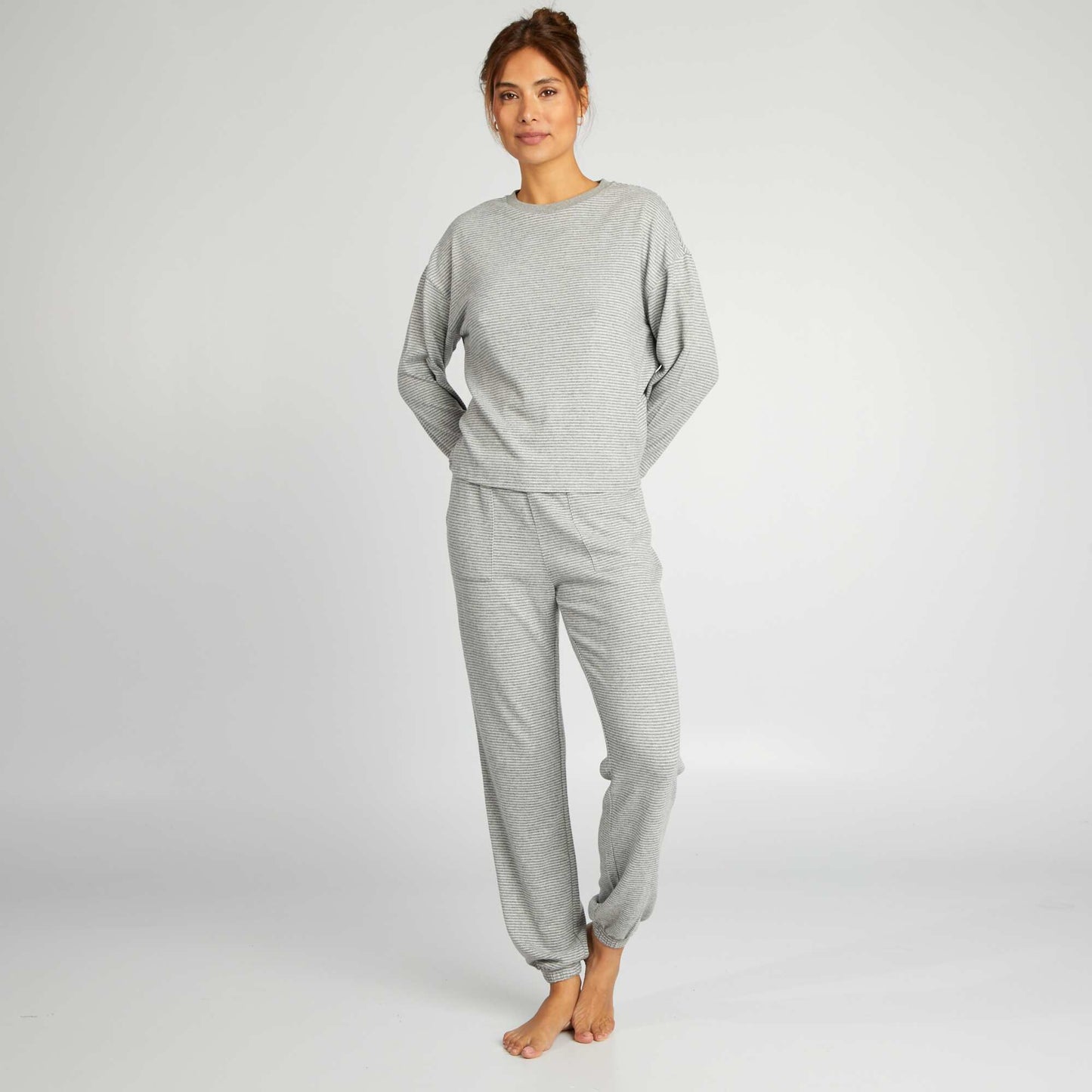 Ensemble pyjama t-shirt + pantalon - 2 pièces Gris