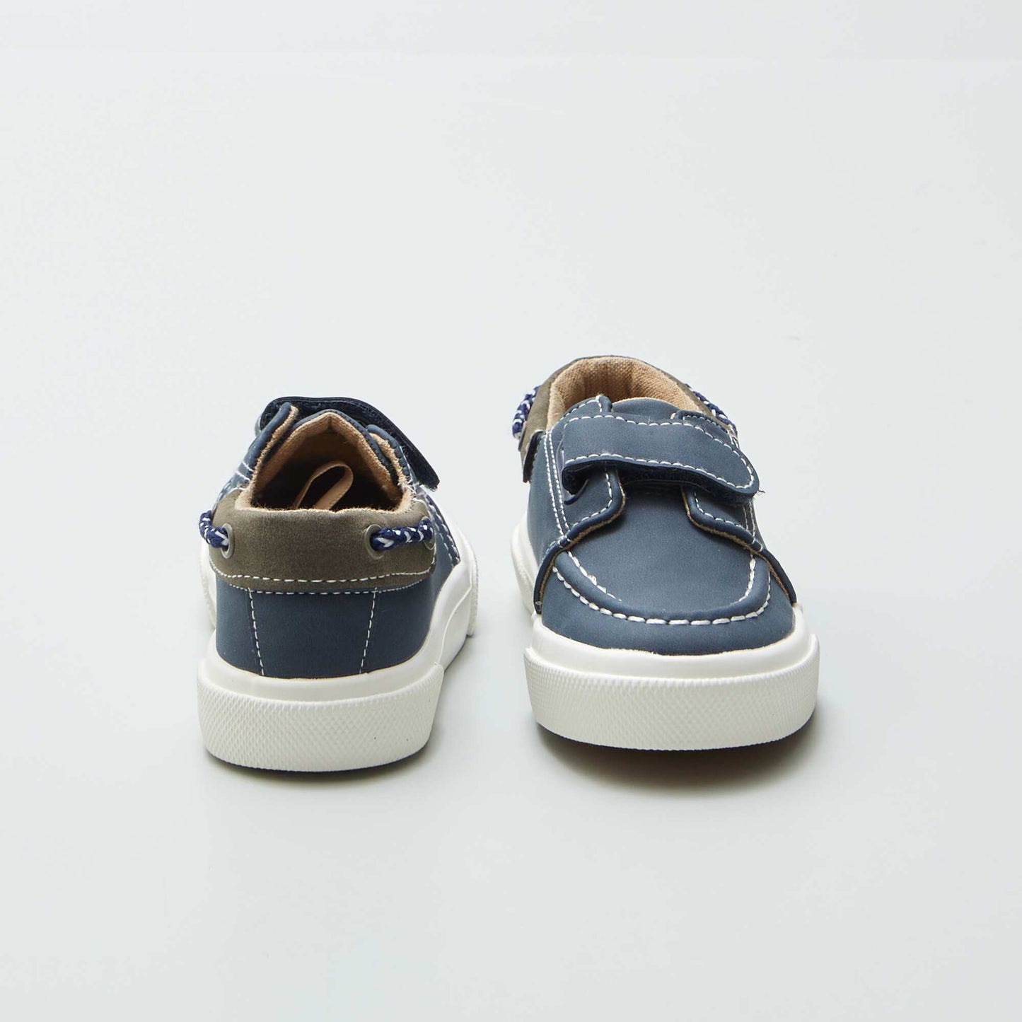 Baskets forme bateau BLEU