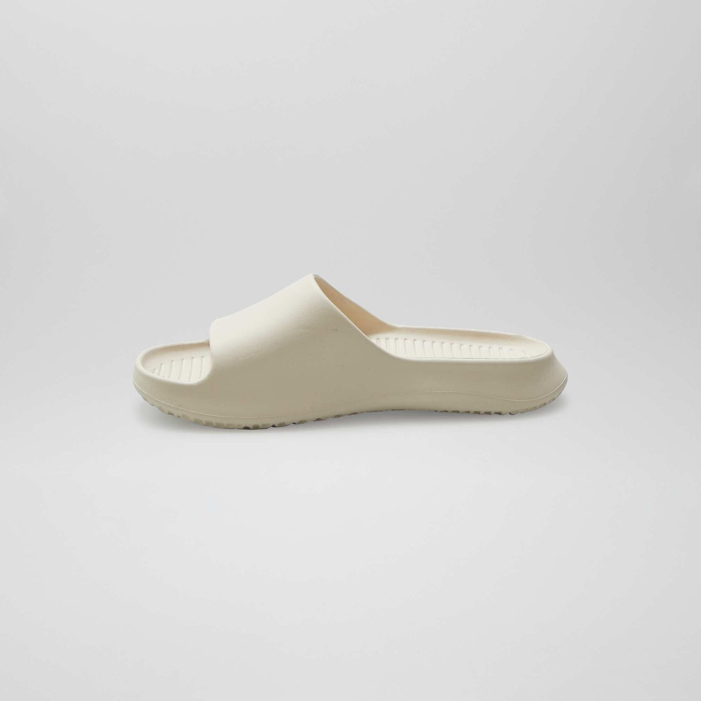 Mules piscine monobloc Beige