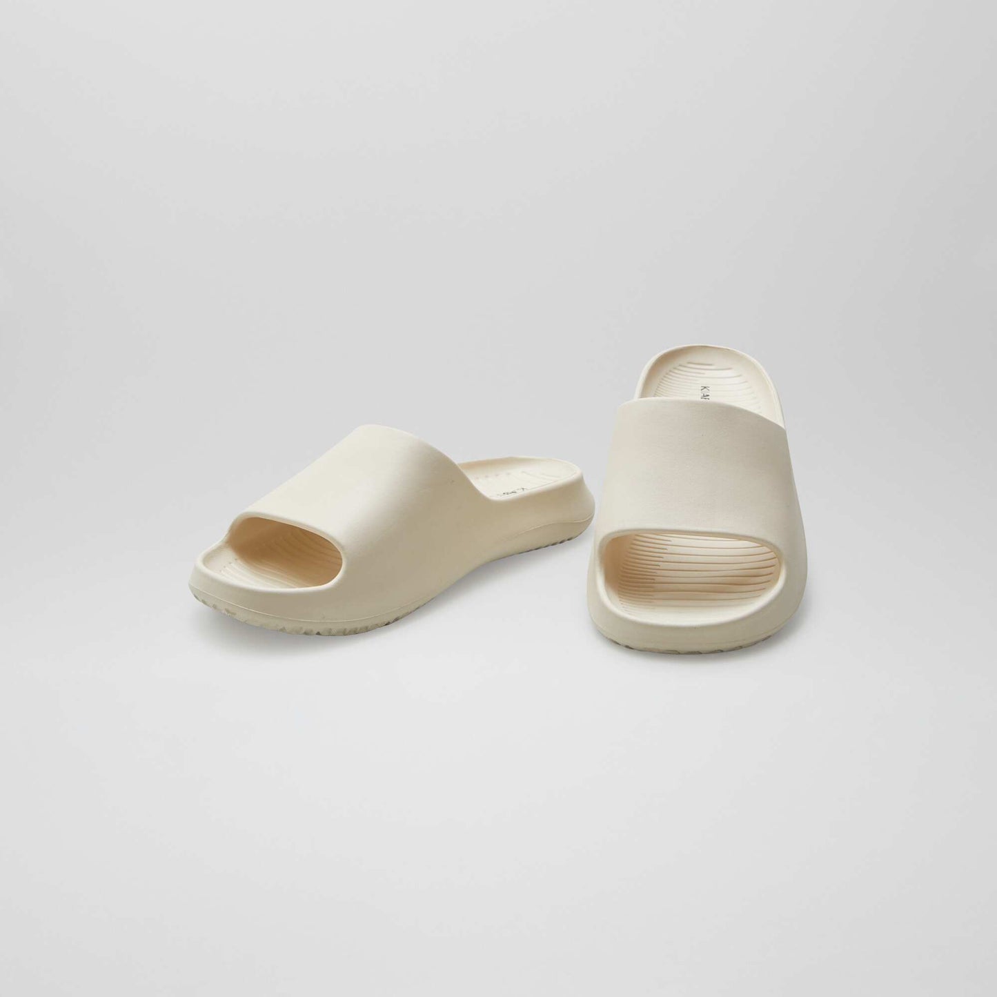 Mules piscine monobloc Beige