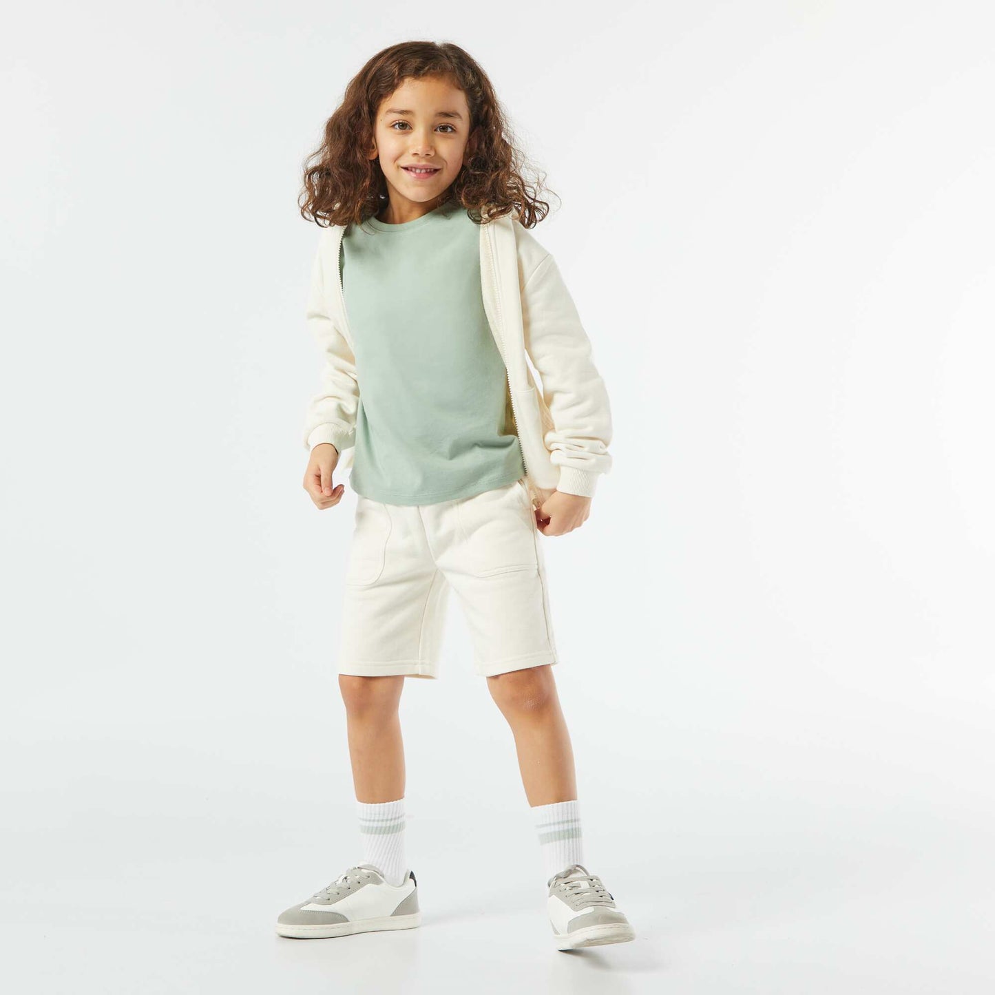 Short à grandes poches BLANC