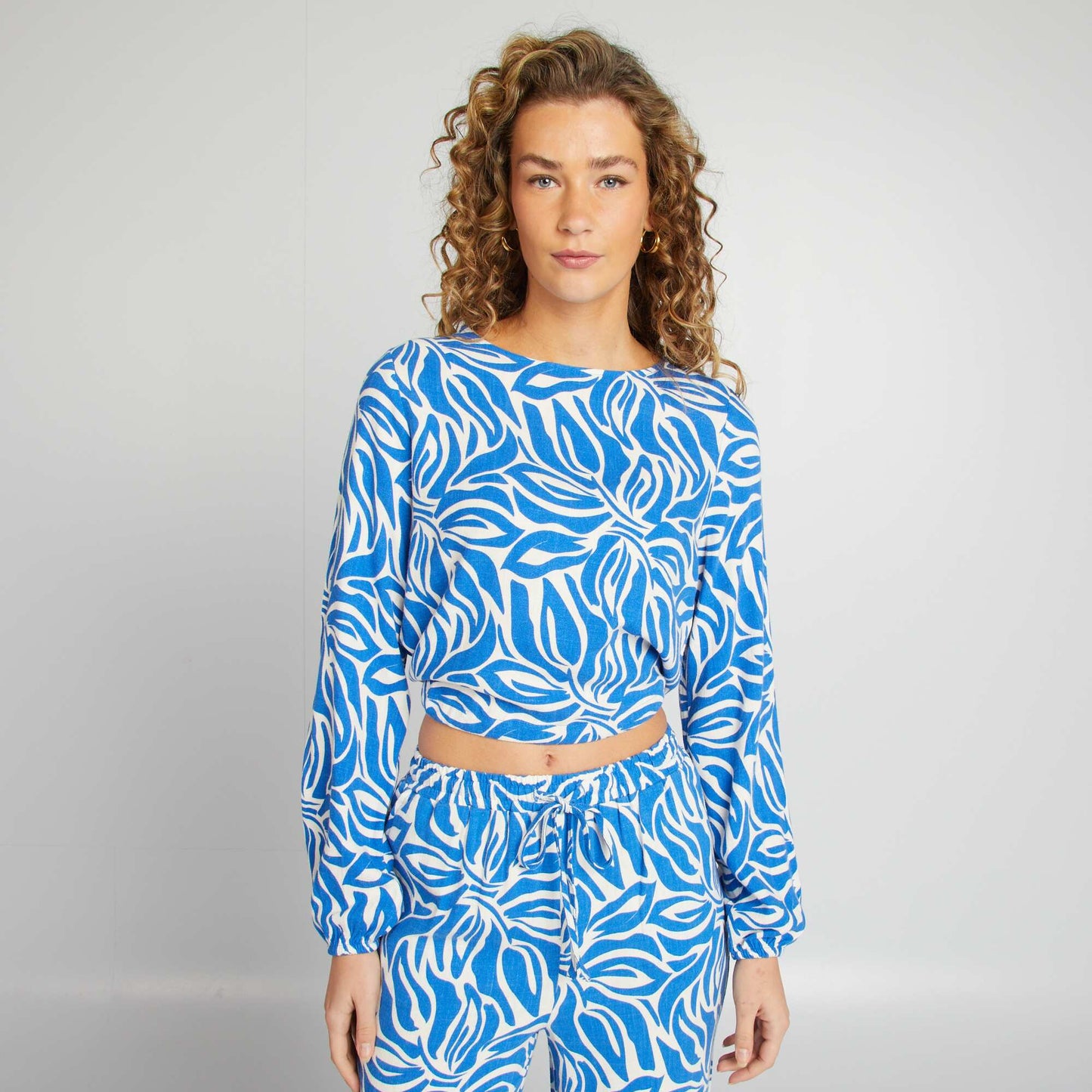 Blouse à manches longues et col rond avec imprimé BEIGE