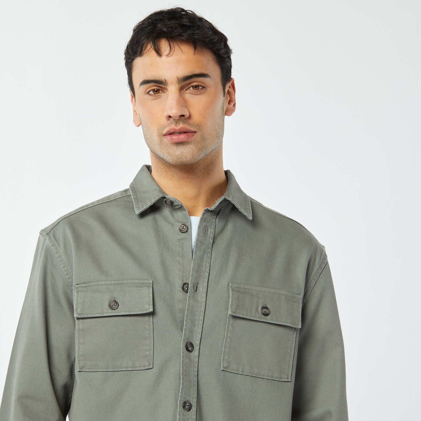 Surchemise en twill avec poches à rabat KAKI