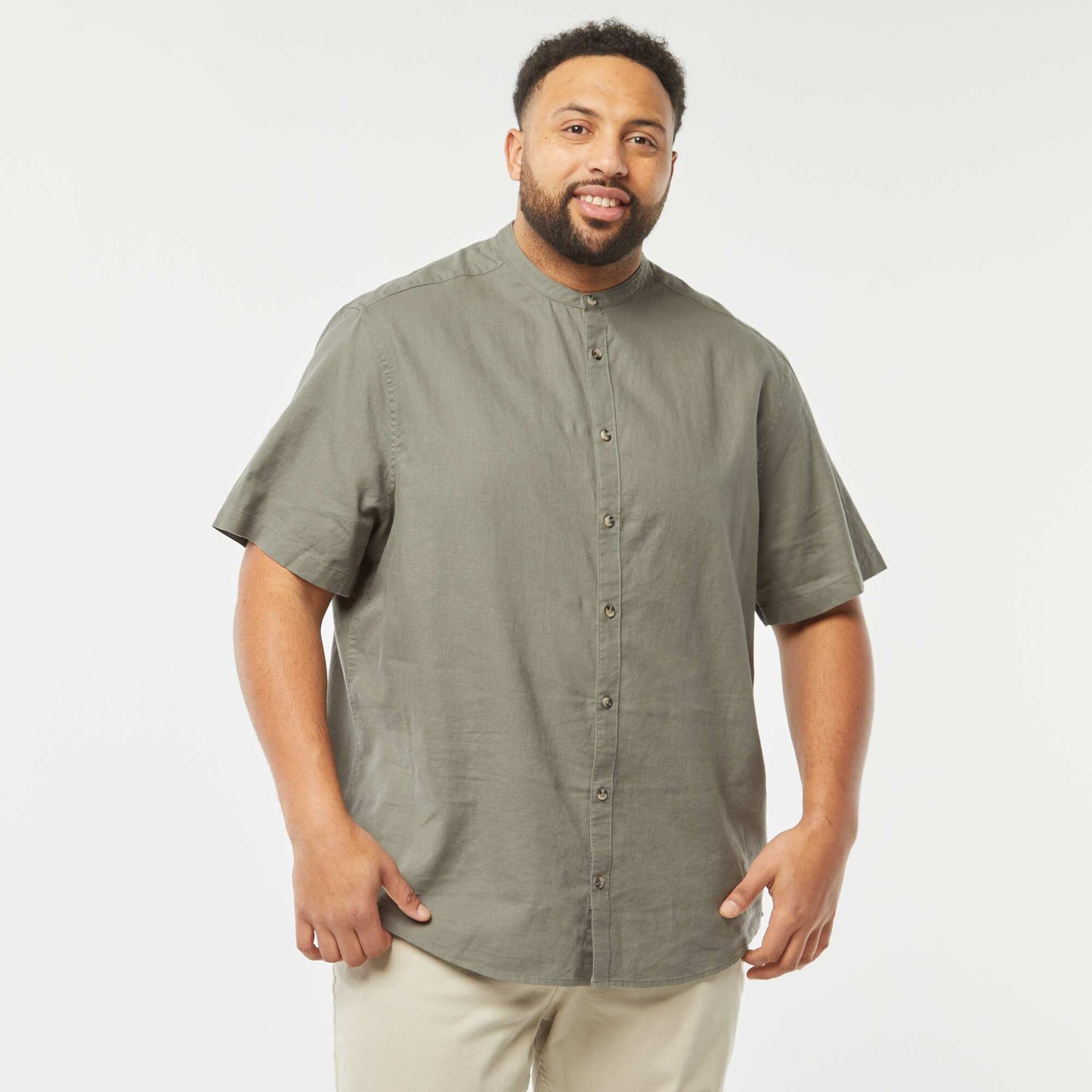 Chemise unie à manches courtes en lin mélangé VERT