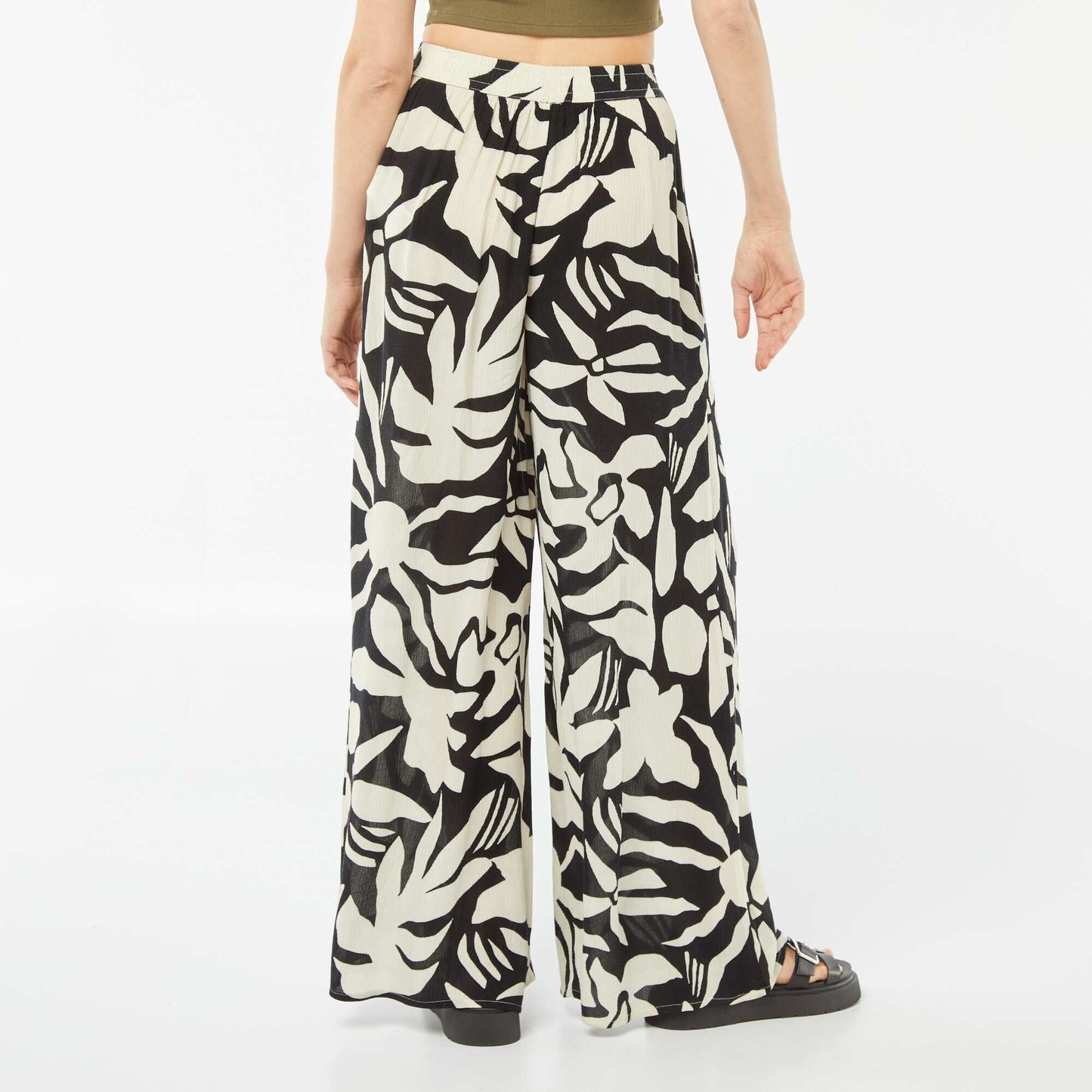 Pantalon large en crêpe NOIR