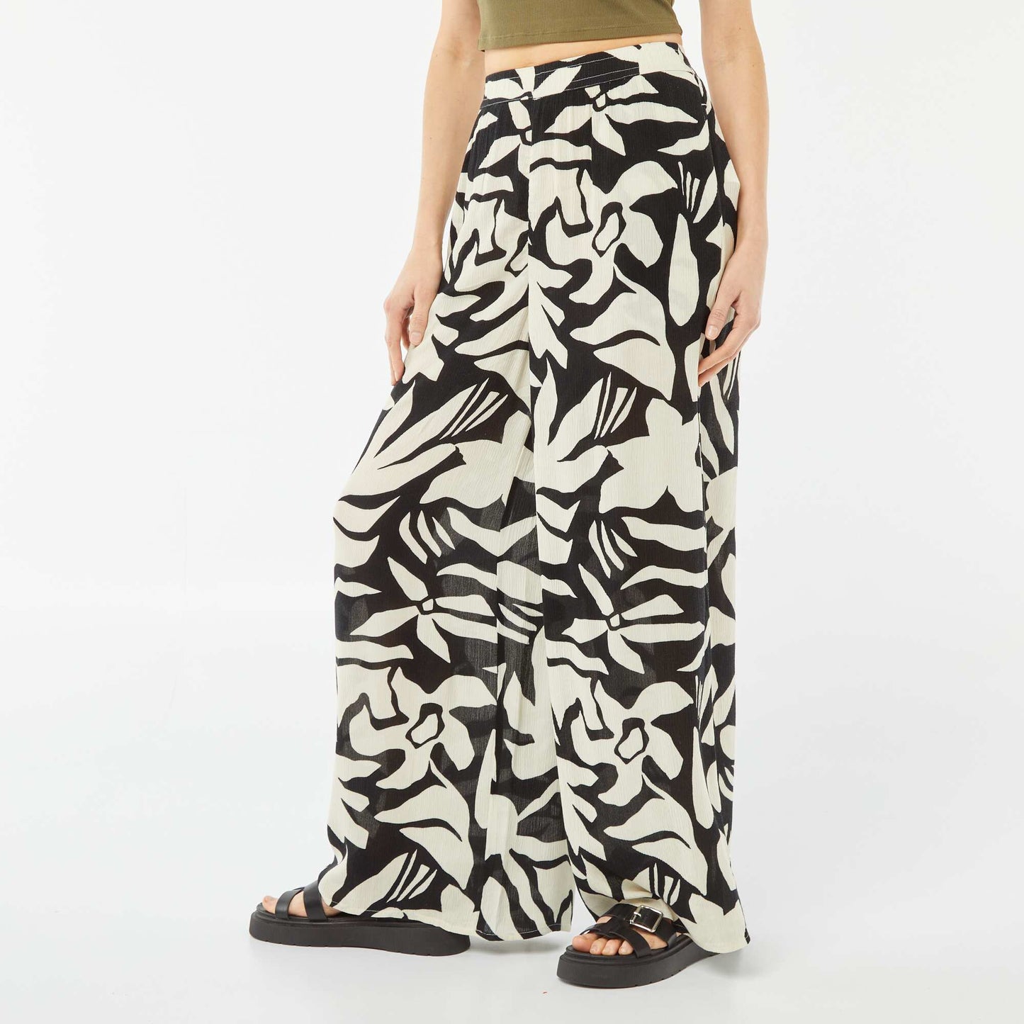 Pantalon large en crêpe NOIR
