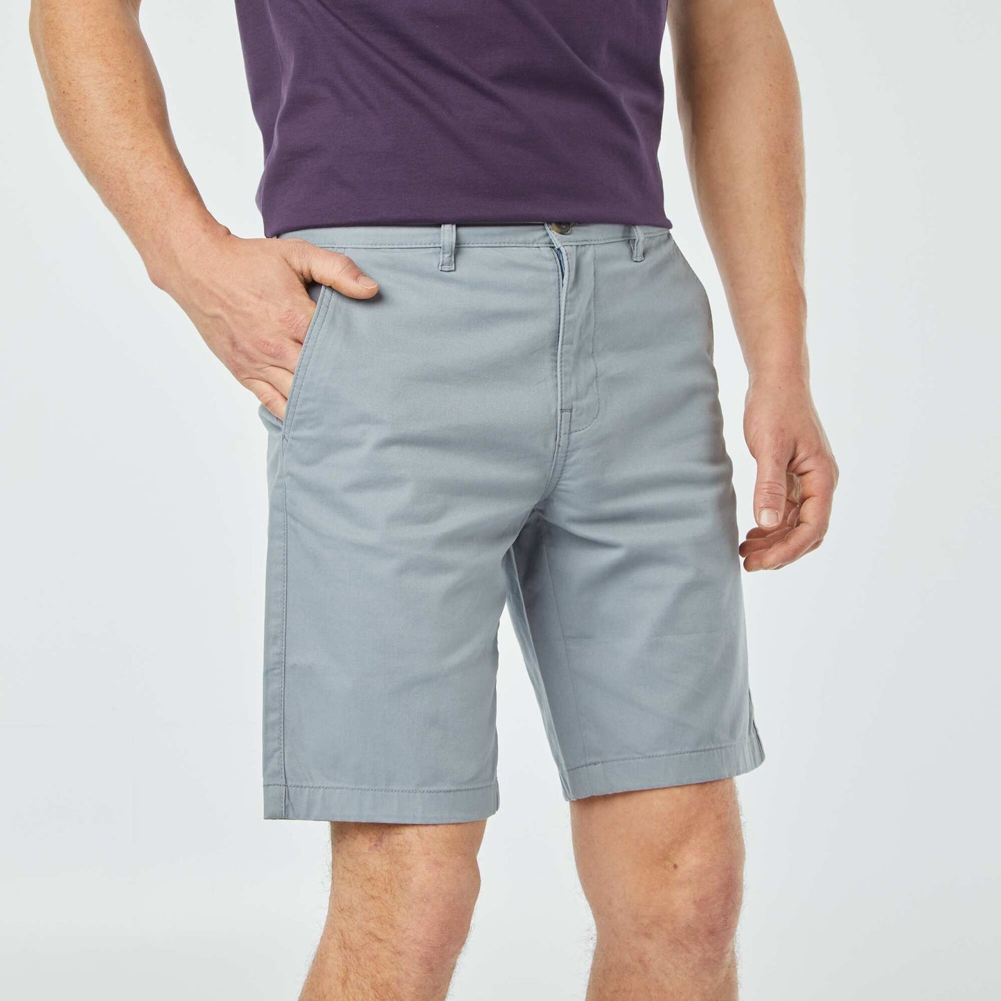 Short chino BLEU
