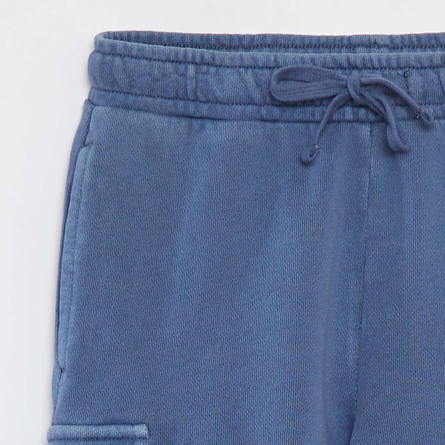 Short en molleton léger avec poche à rabat BLEU