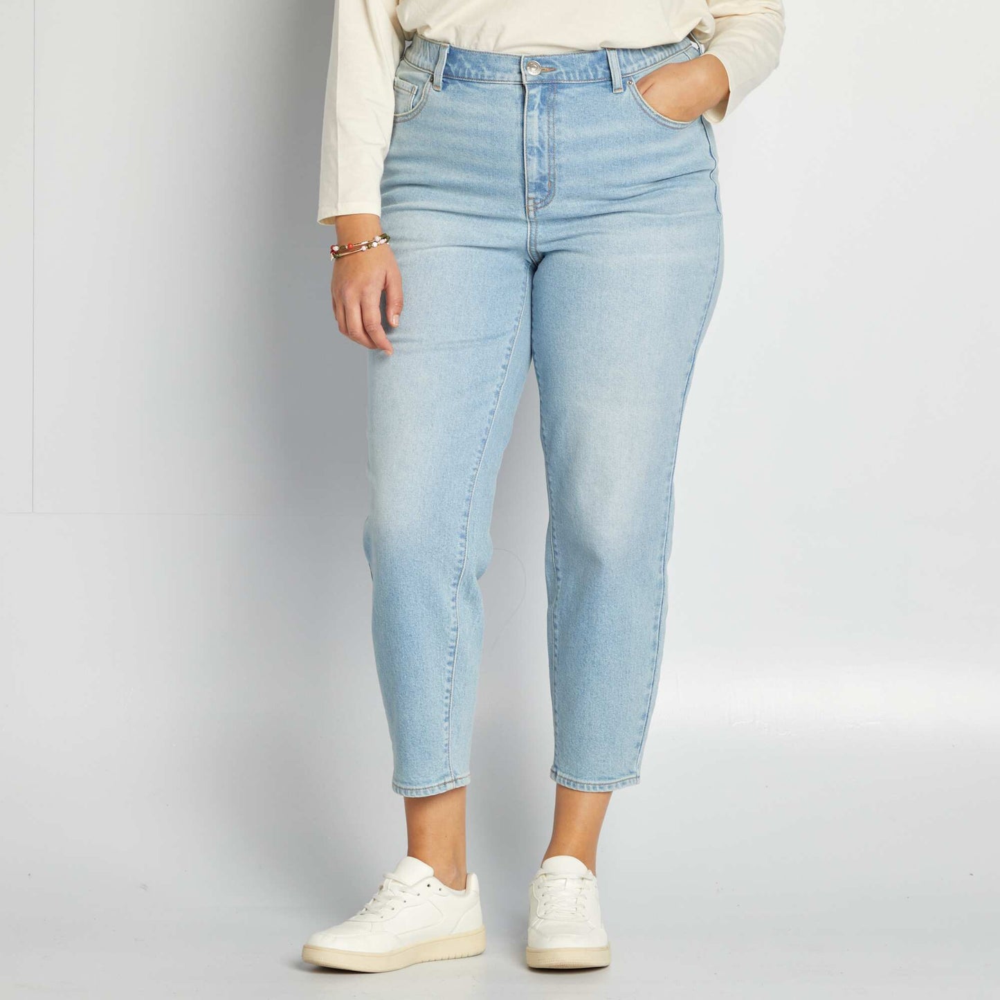 Jean coupe mom taille haute Bleu foncé