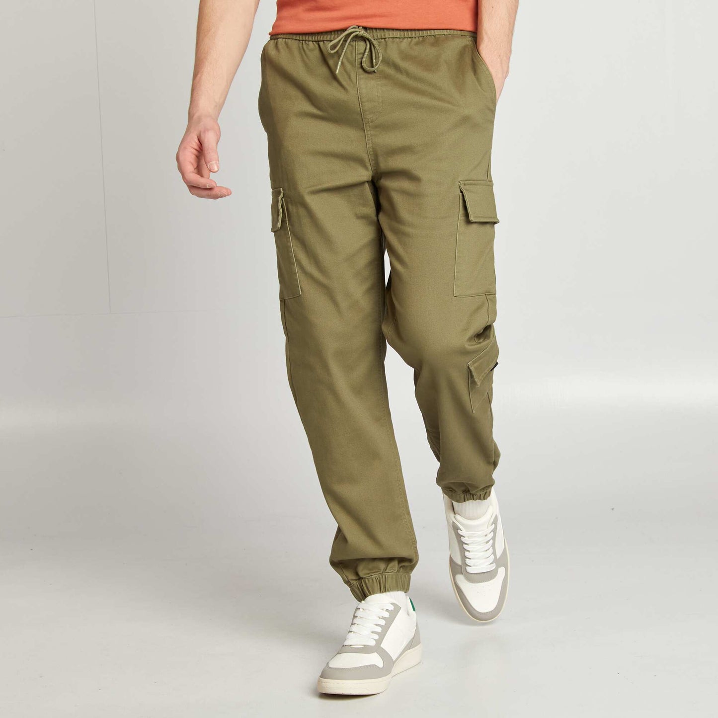 Pantalon esprit 'jogger' multipoches VERT