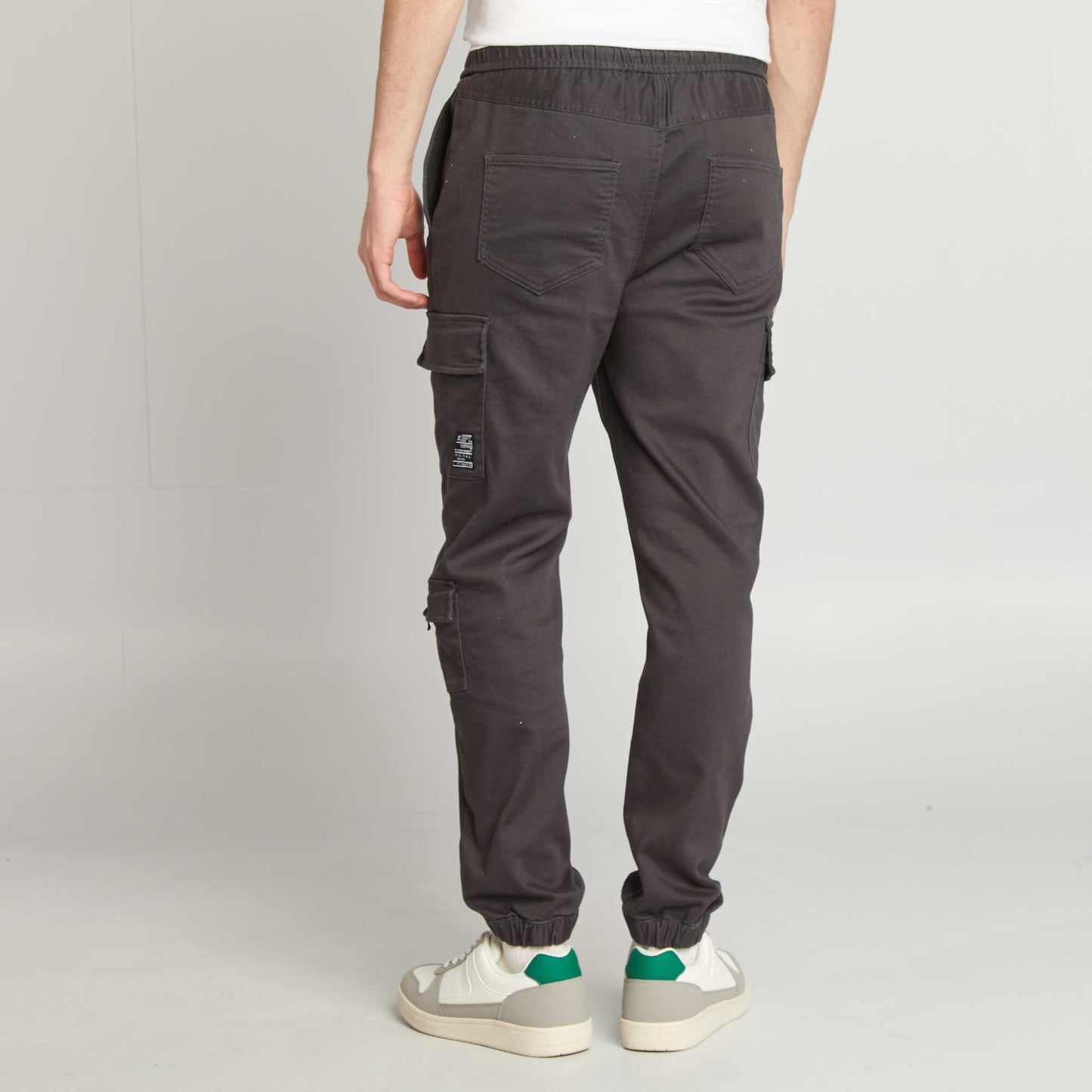 Pantalon esprit 'jogger' multipoches NOIR