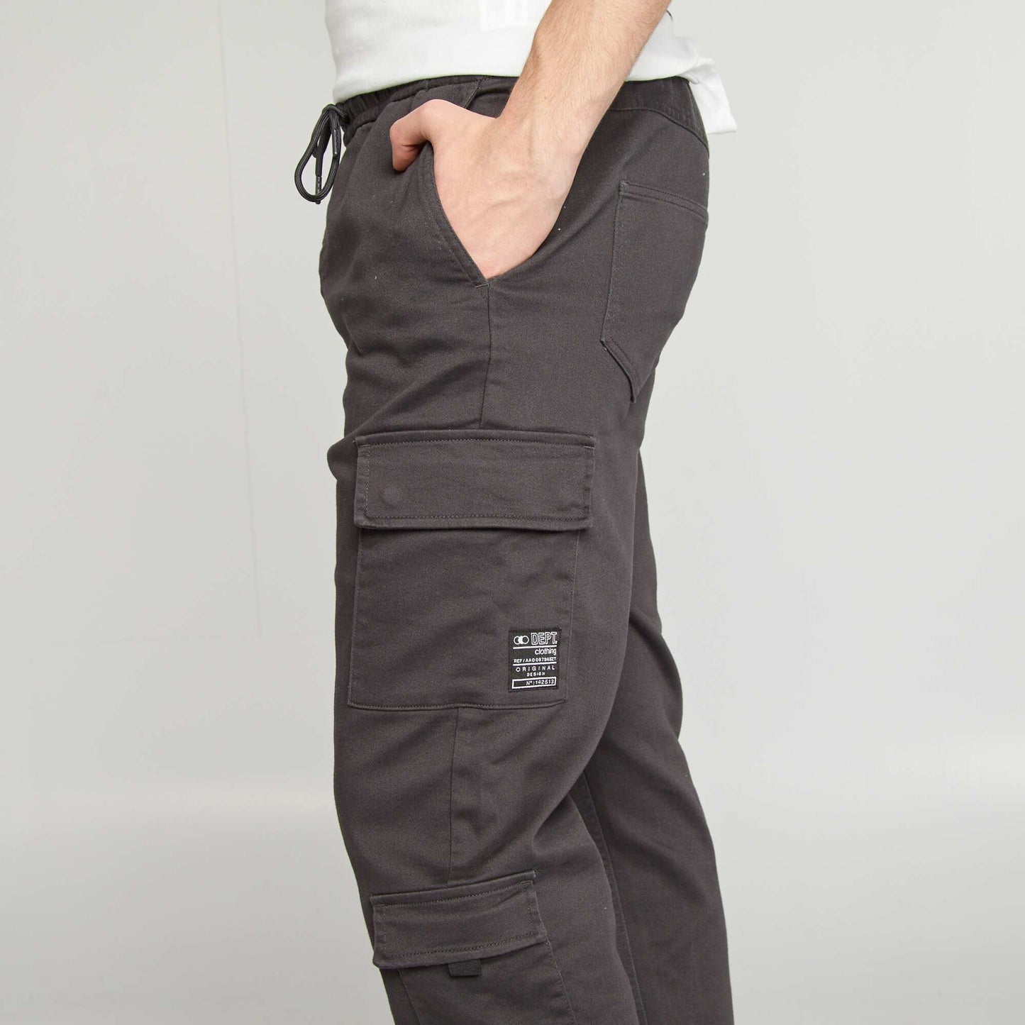 Pantalon esprit 'jogger' multipoches NOIR