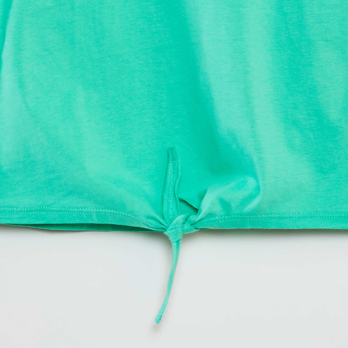T-shirt manches courtes à nouer à la base VERT
