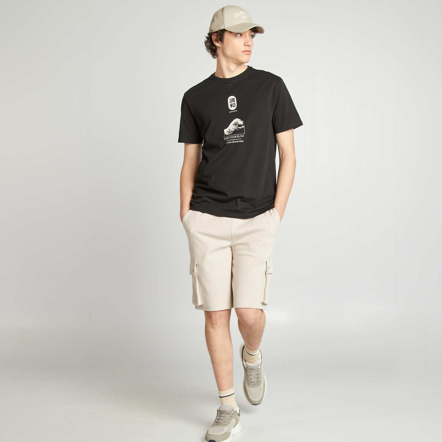 Short en molleton léger avec poches à rabats GRIS