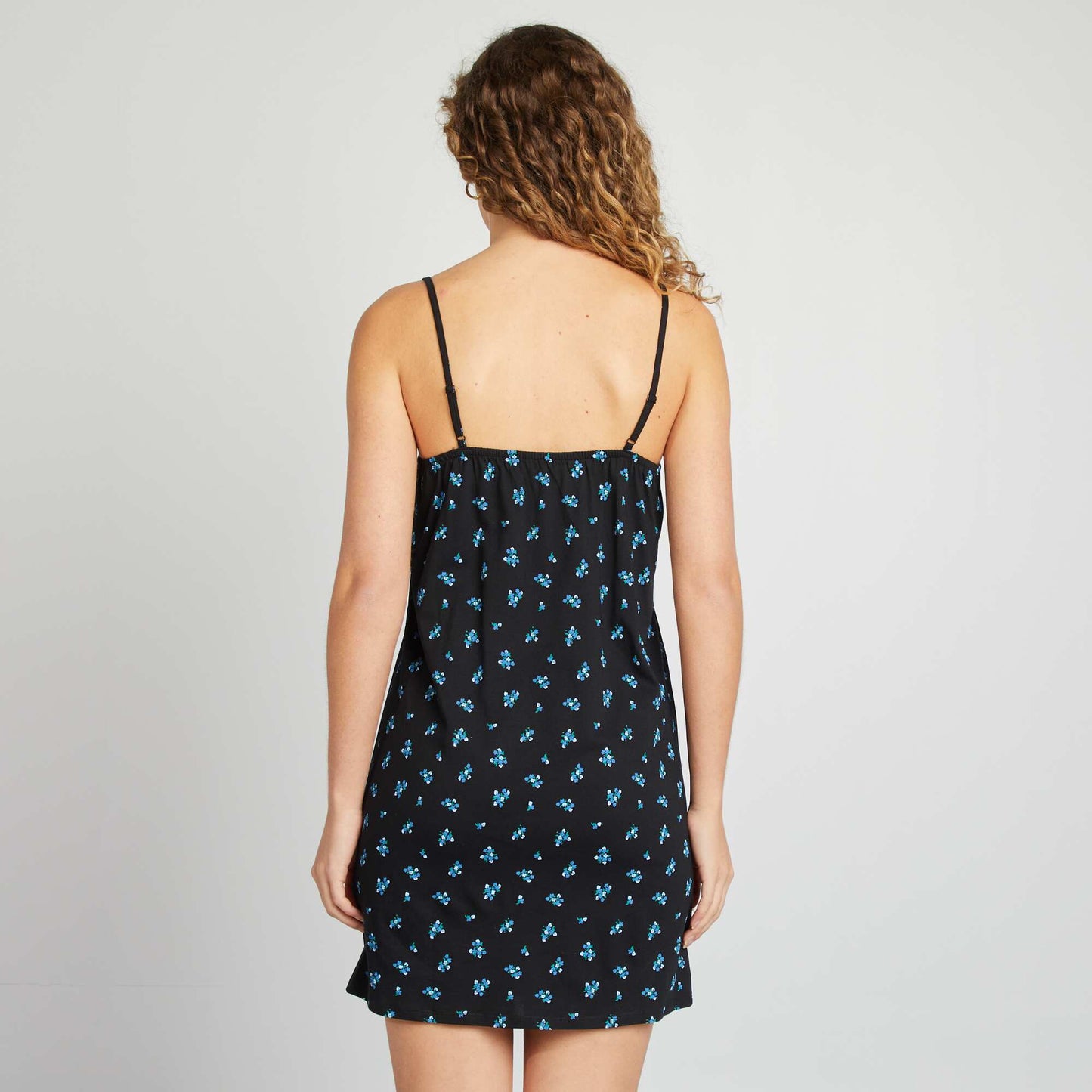 Chemise de nuit à fines bretelles NOIR