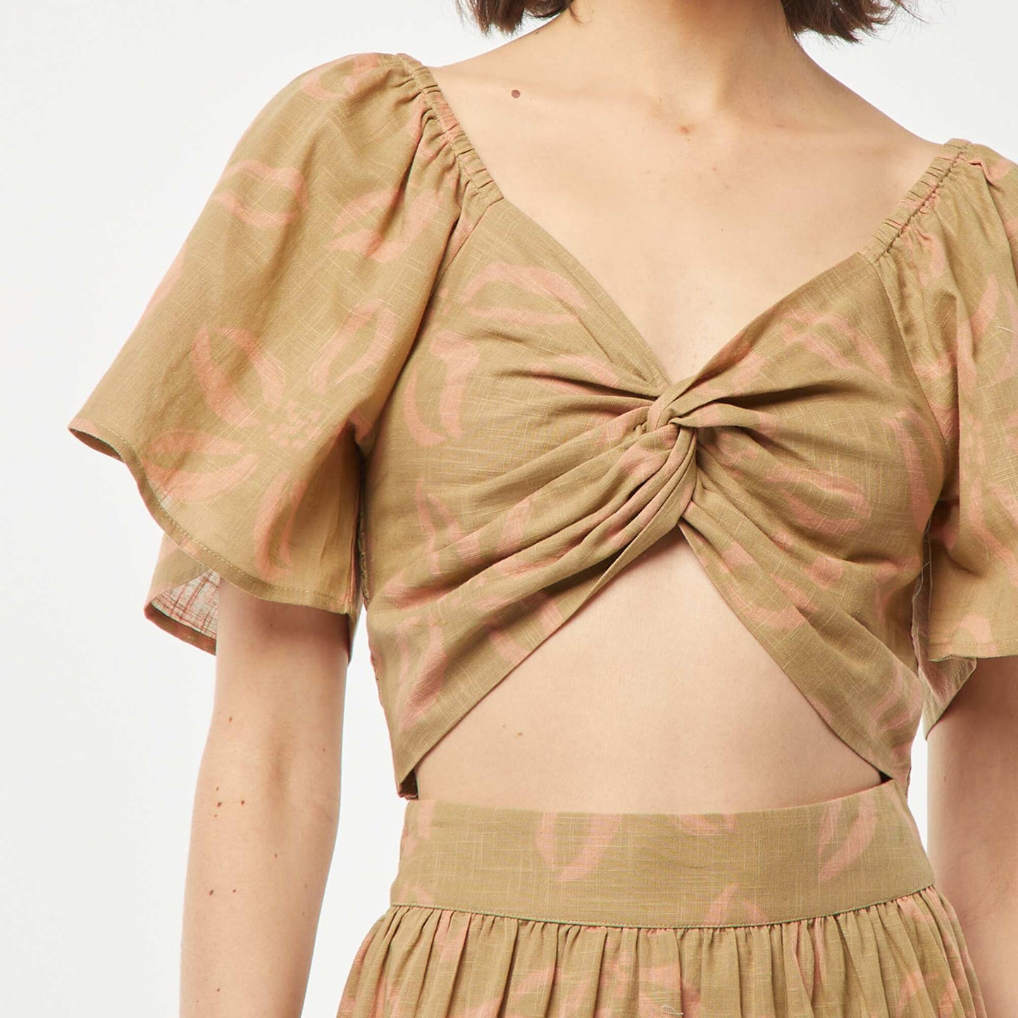 Blouse cropped avec noeud fantaisie et manches forme papillon VERT