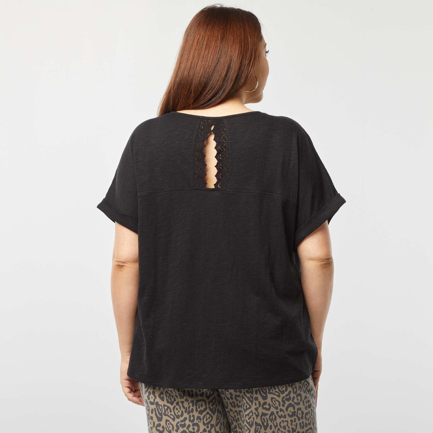 Tee-shirt avec dos macramé NOIR