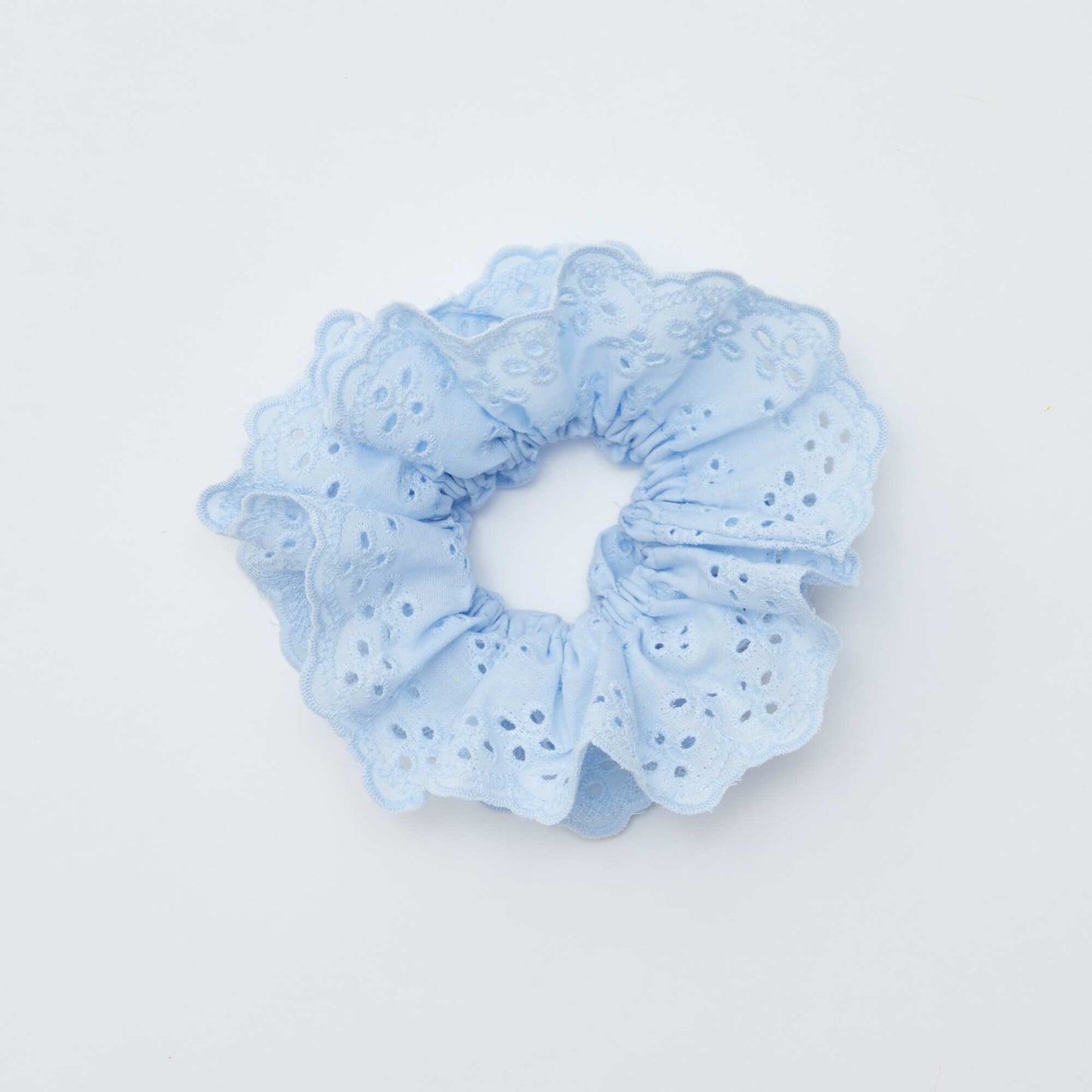 Chouchou broderie anglaise BLEU