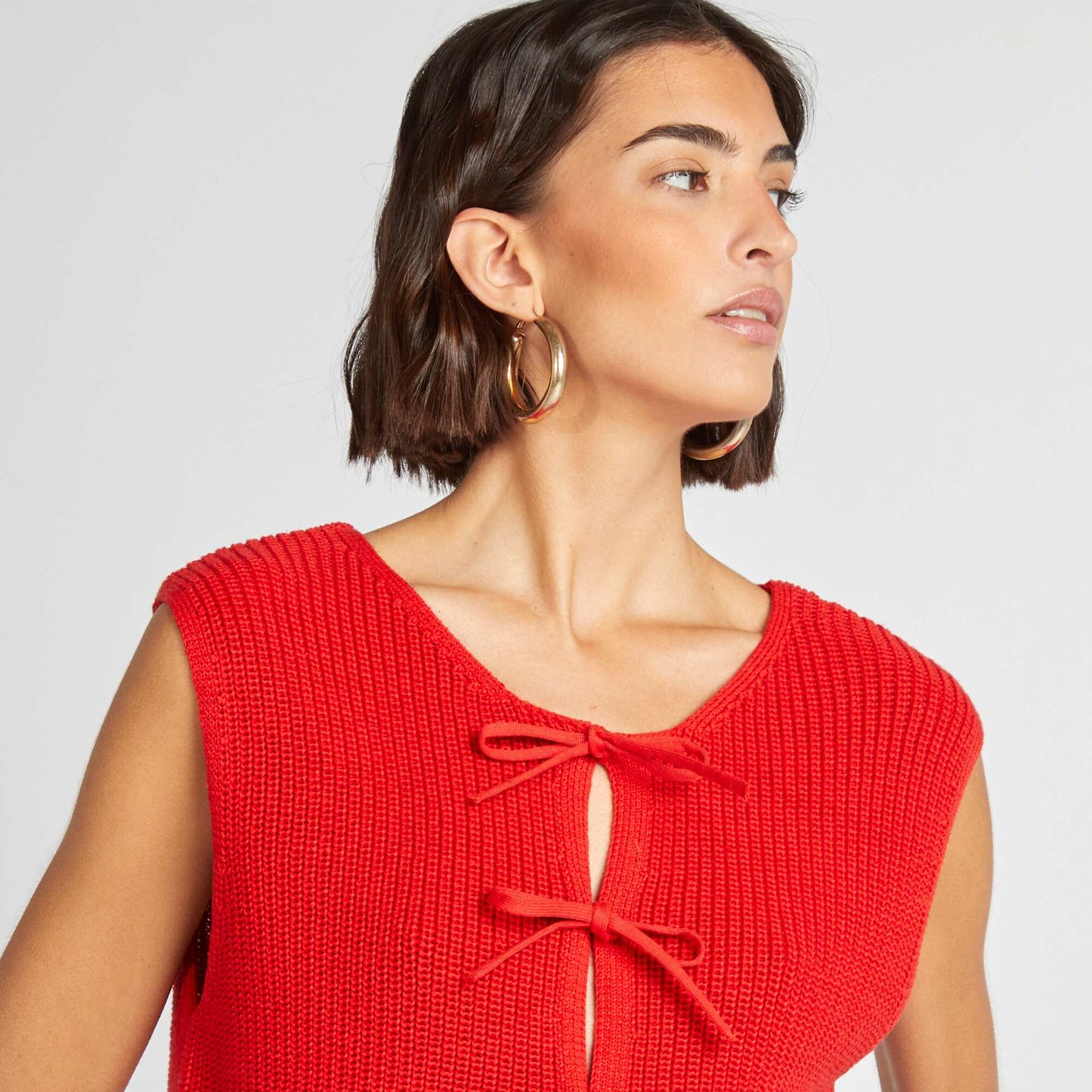 Gilet sans manches avec liens à nouer ROUGE