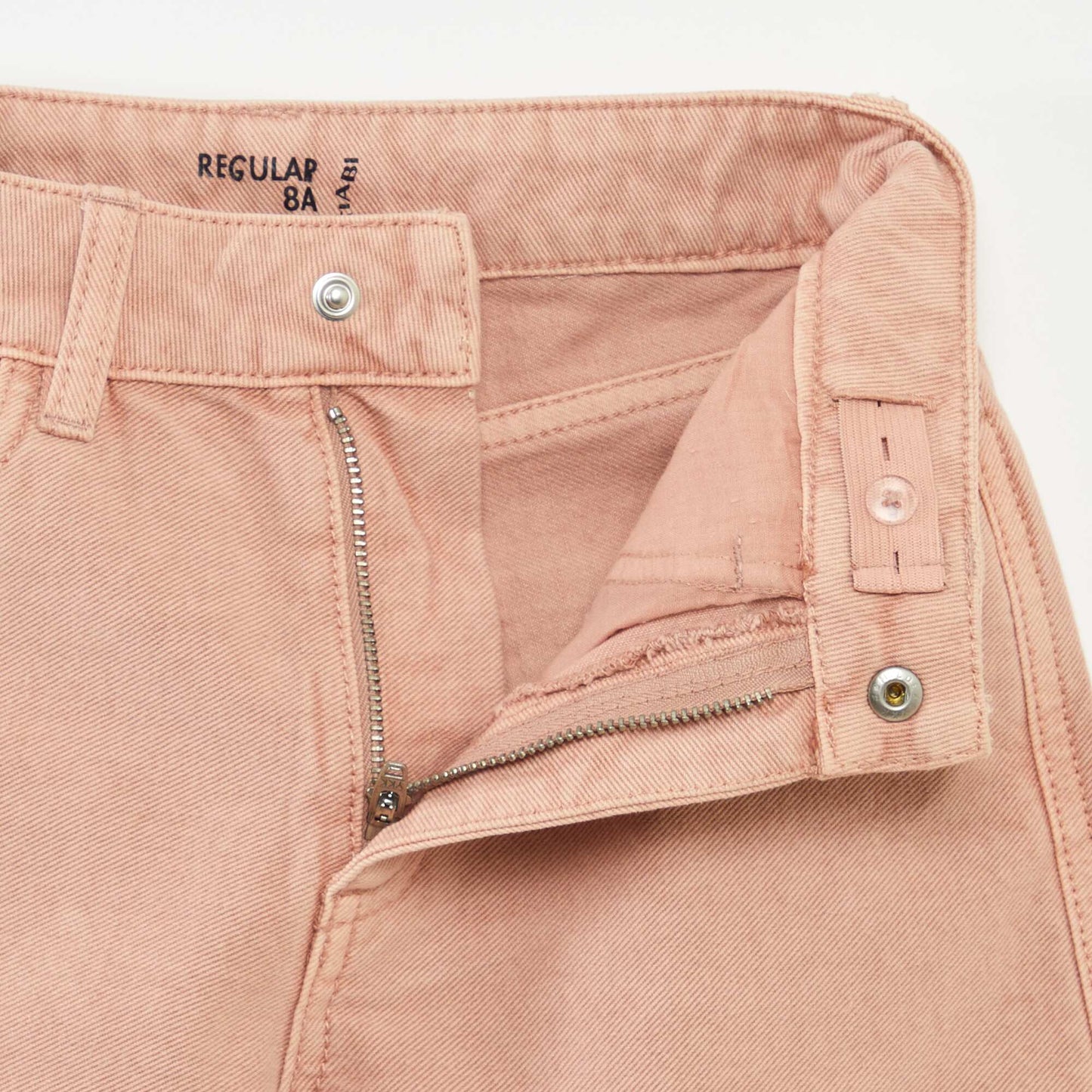Pantalon en denim avec broderie anglaise ROSE