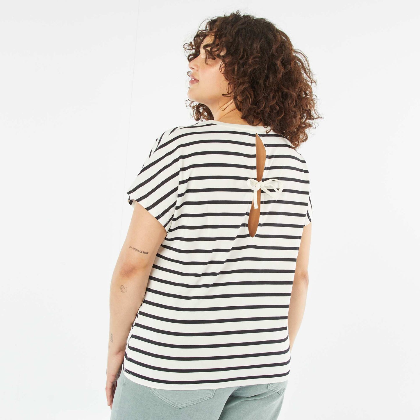 T-shirt à manches courtes avec dos ouvert BLEU