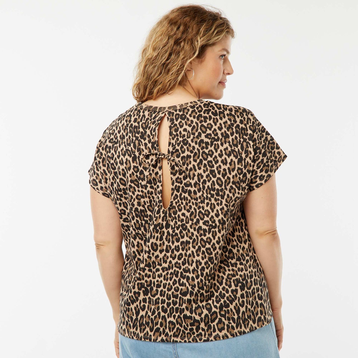 T-shirt à manches courtes avec dos ouvert BEIGE