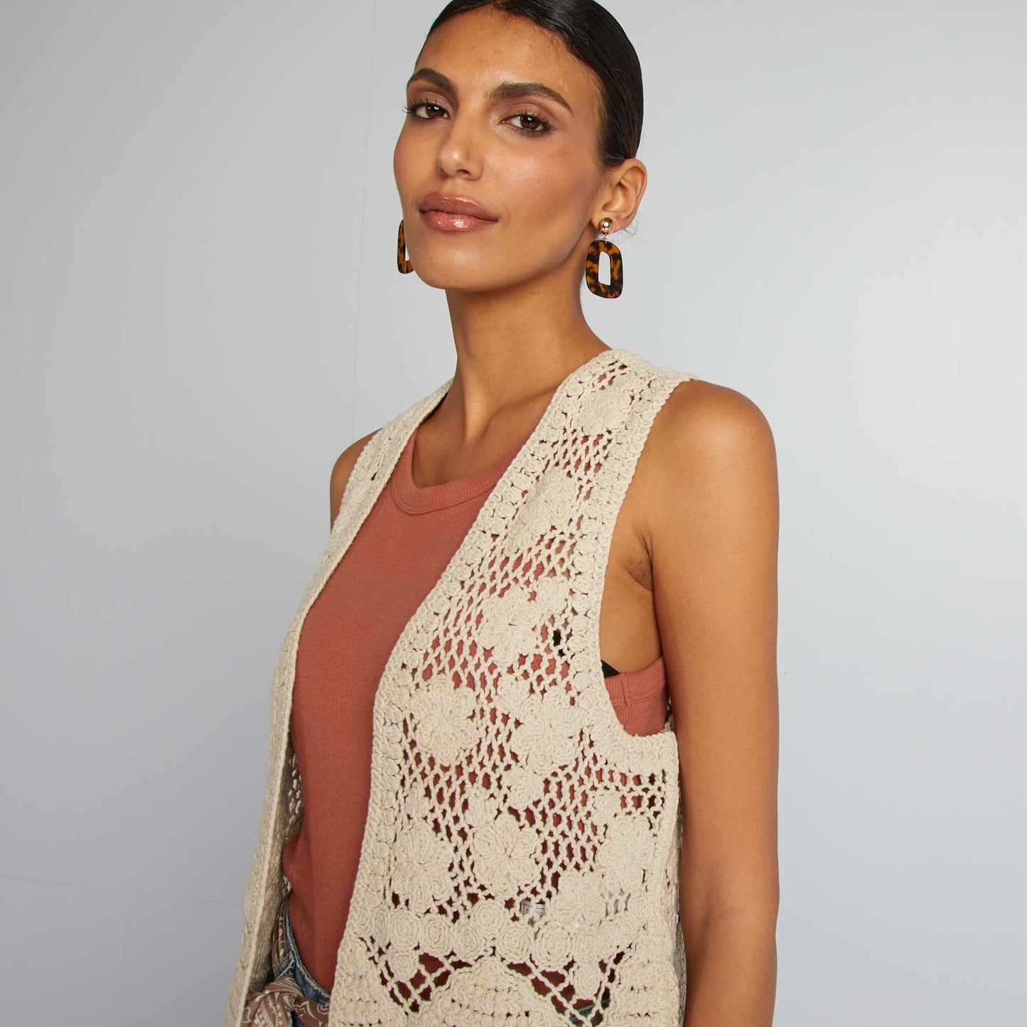 Gilet sans manches en macramé BEIGE