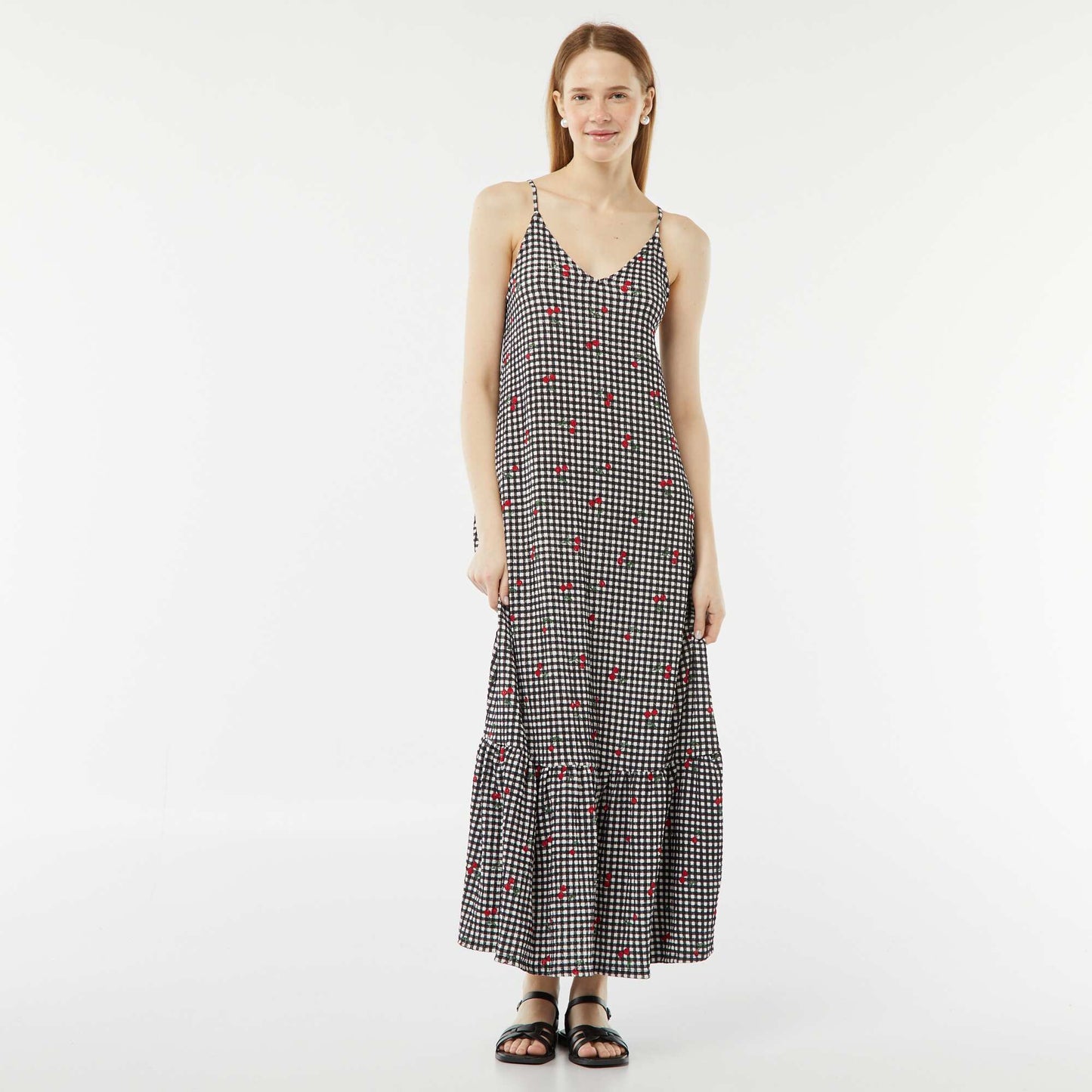 Robe longue à fines bretelles en matière gaufrée NOIR