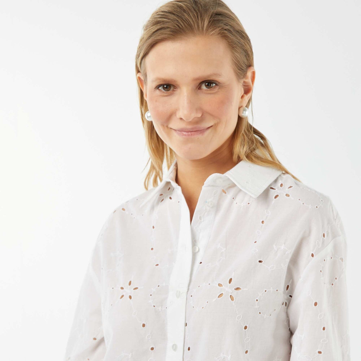 Chemise avec broderies anglaises BLANC