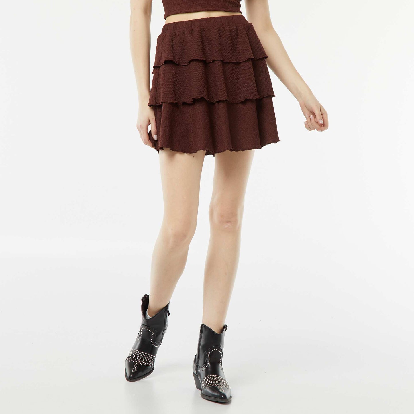 Jupe short courte en matière gaufrée MARRON