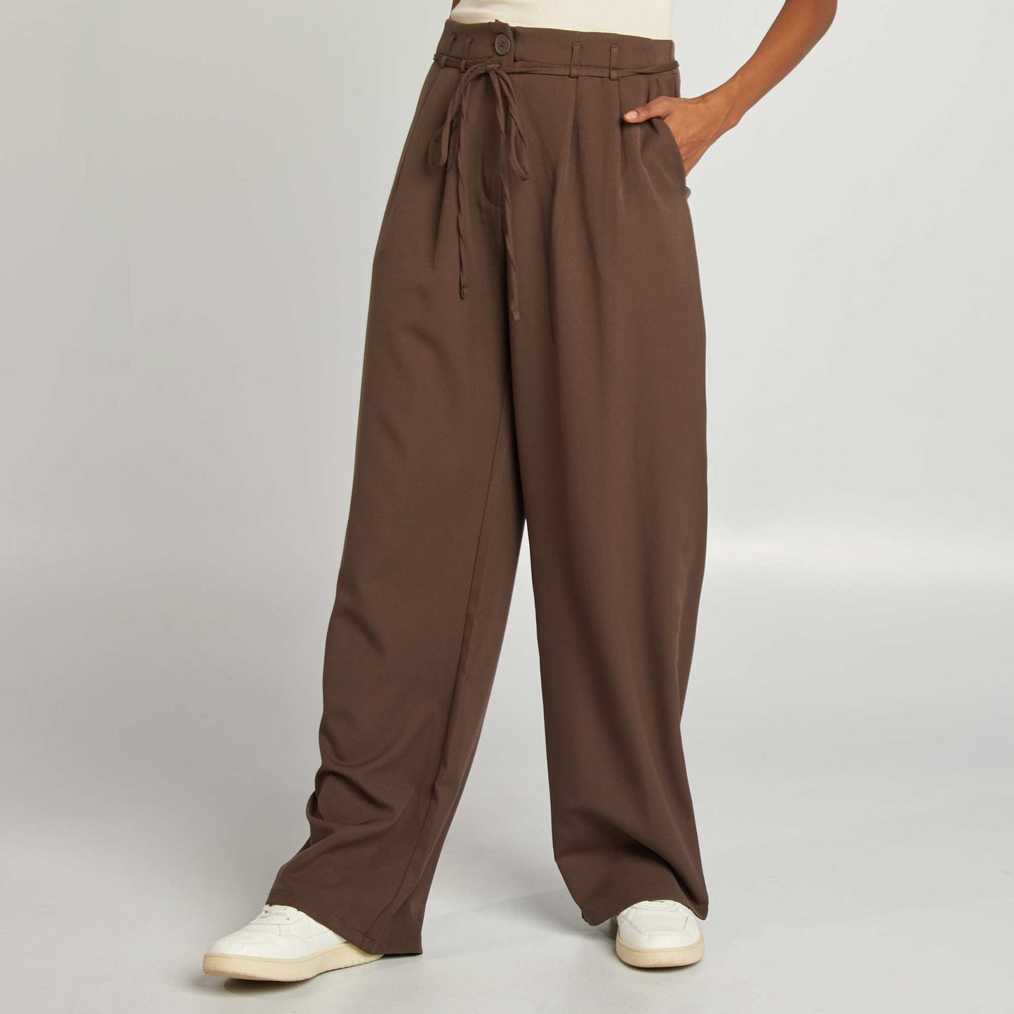 Pantalon large uni avec ceinture MARRON