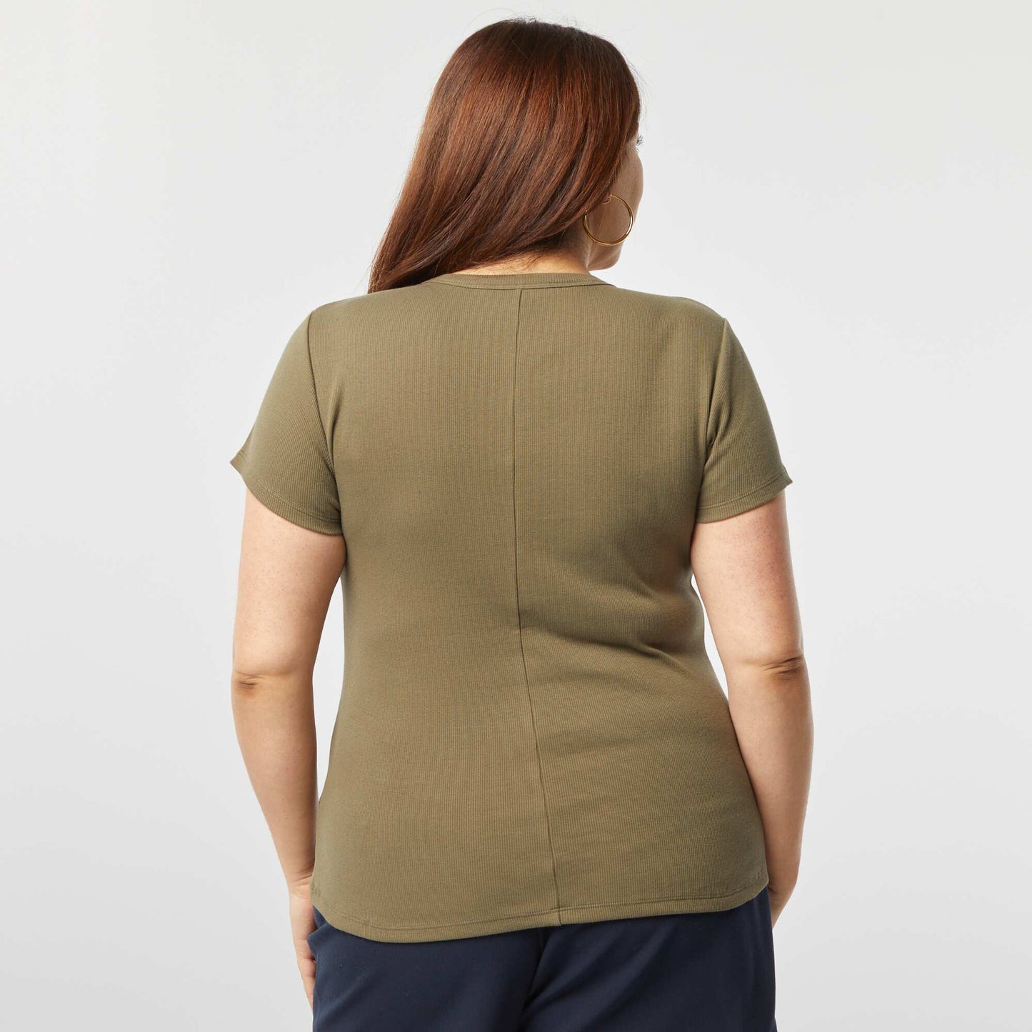 Tee-shirt côtelé avec encolure boutonnée KAKI