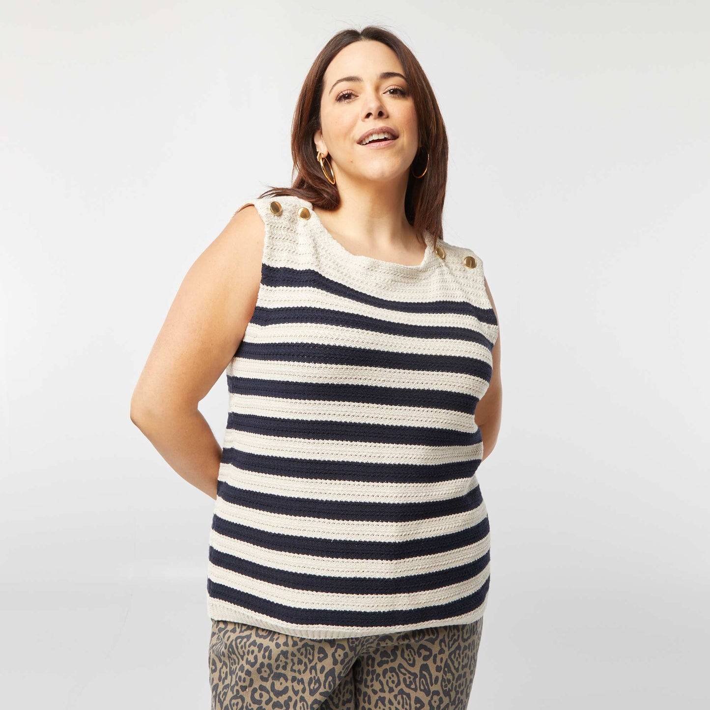 Pull sans manches en crochet BLEU
