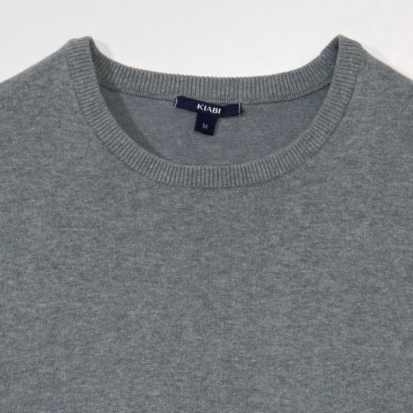 Pull uni à col rond Gris