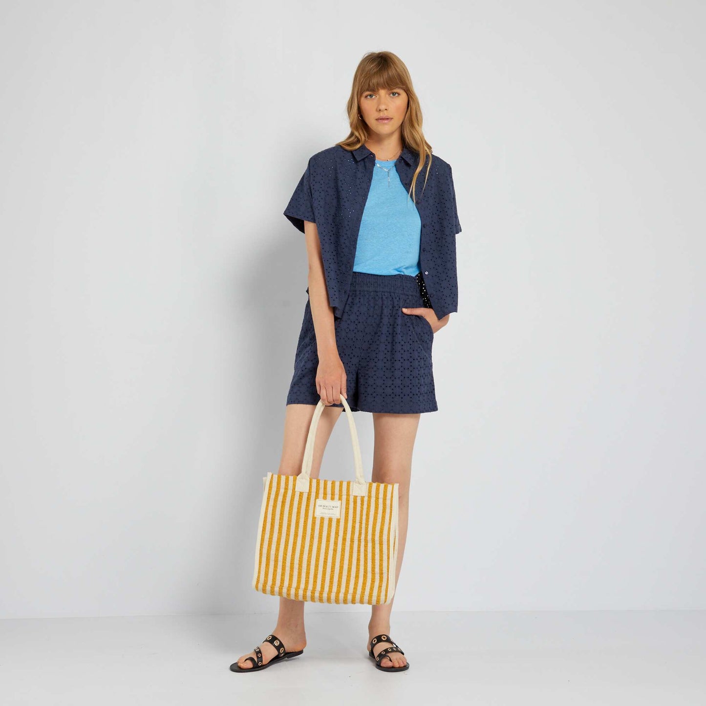 Chemise avec broderie Bleu
