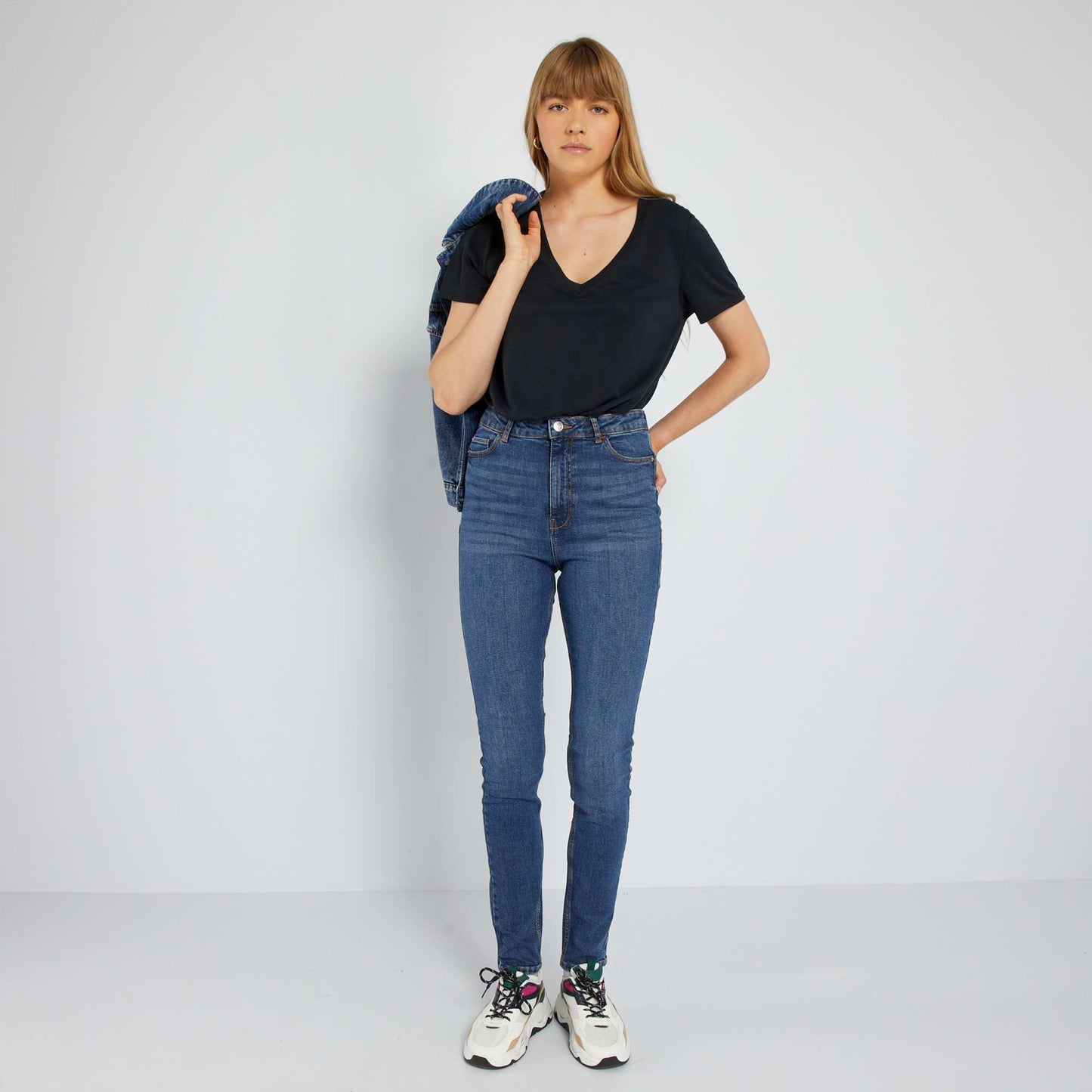 T-shirt manches courtes mati re douce noir