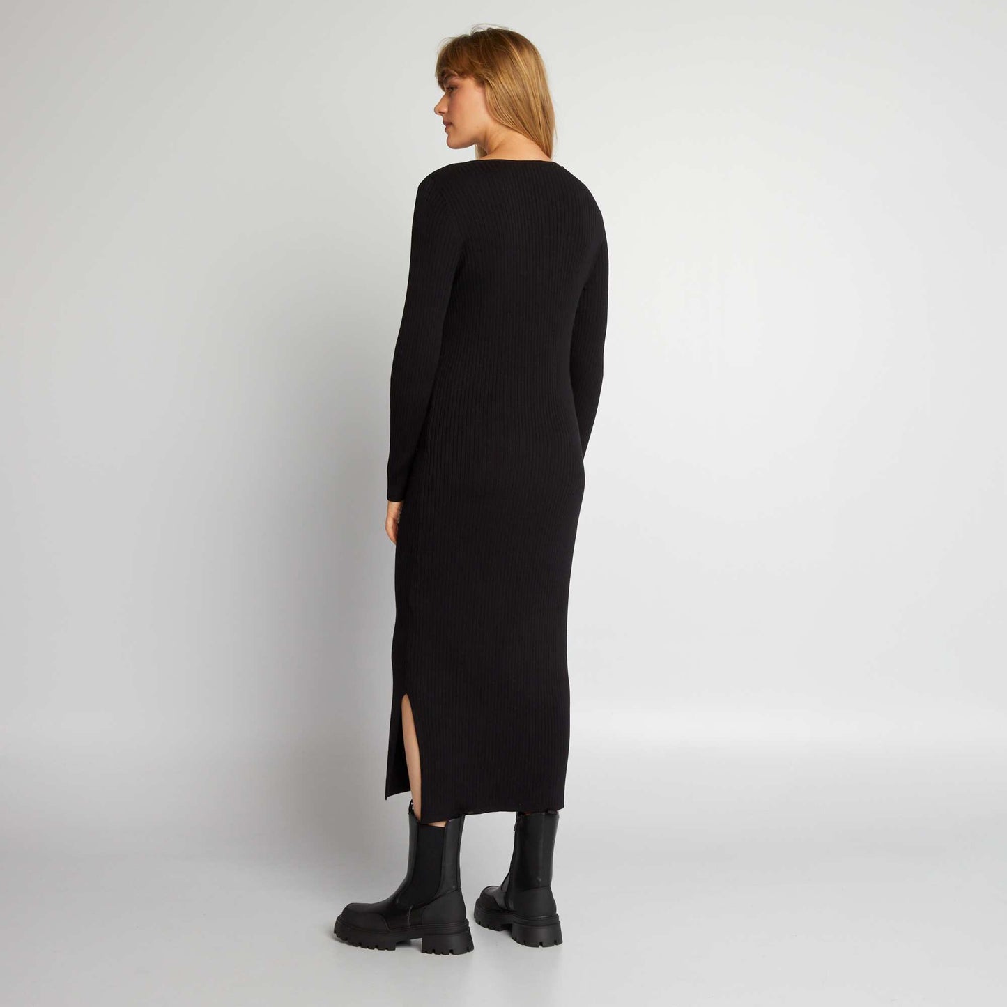 Robe en maille c tel e noir
