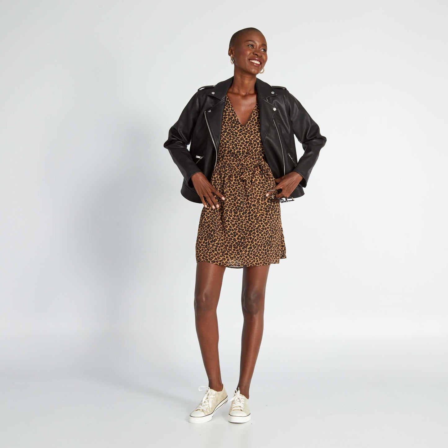 Robe motif avec ceinture nouer Beige