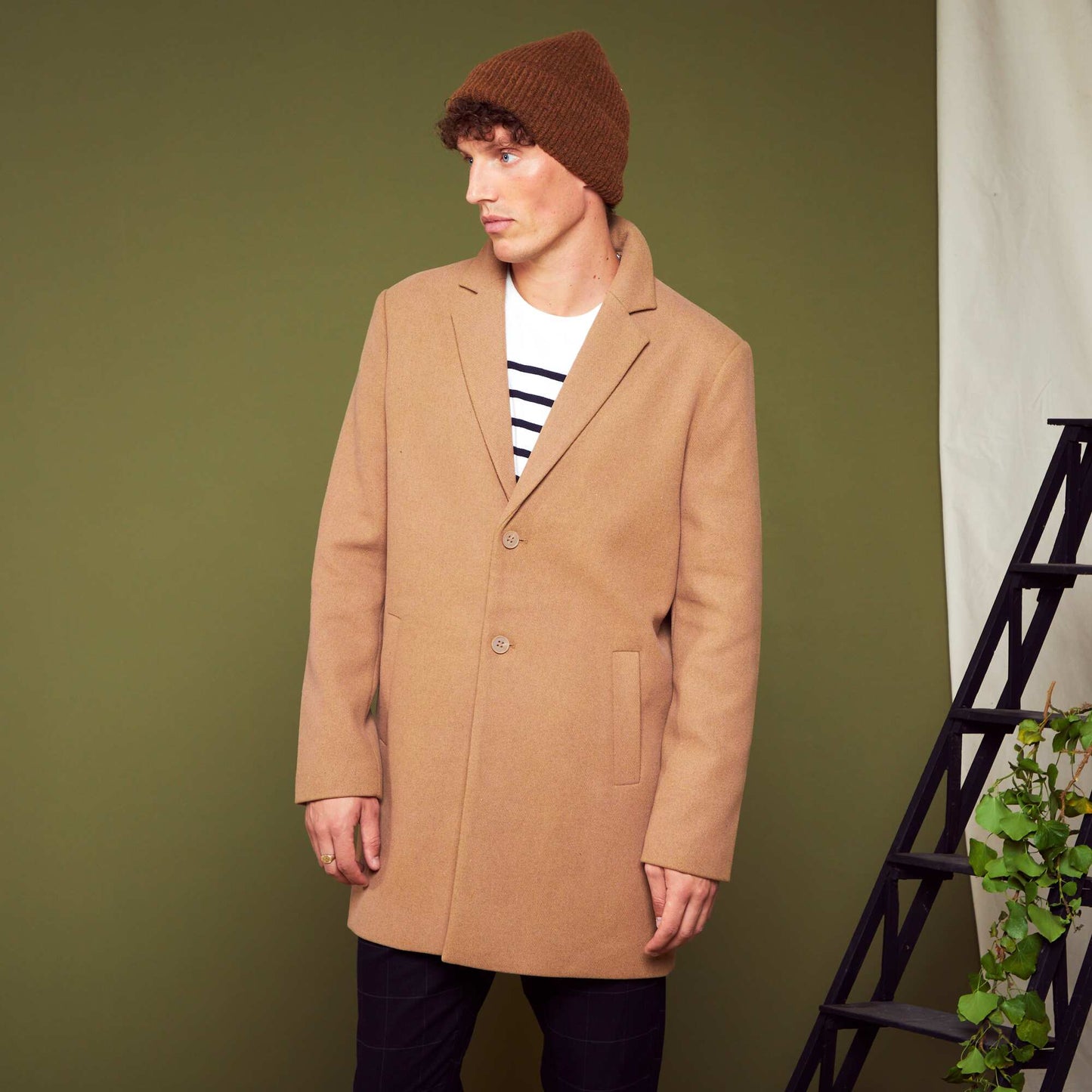 Manteau long avec ouverture boutonn e Beige