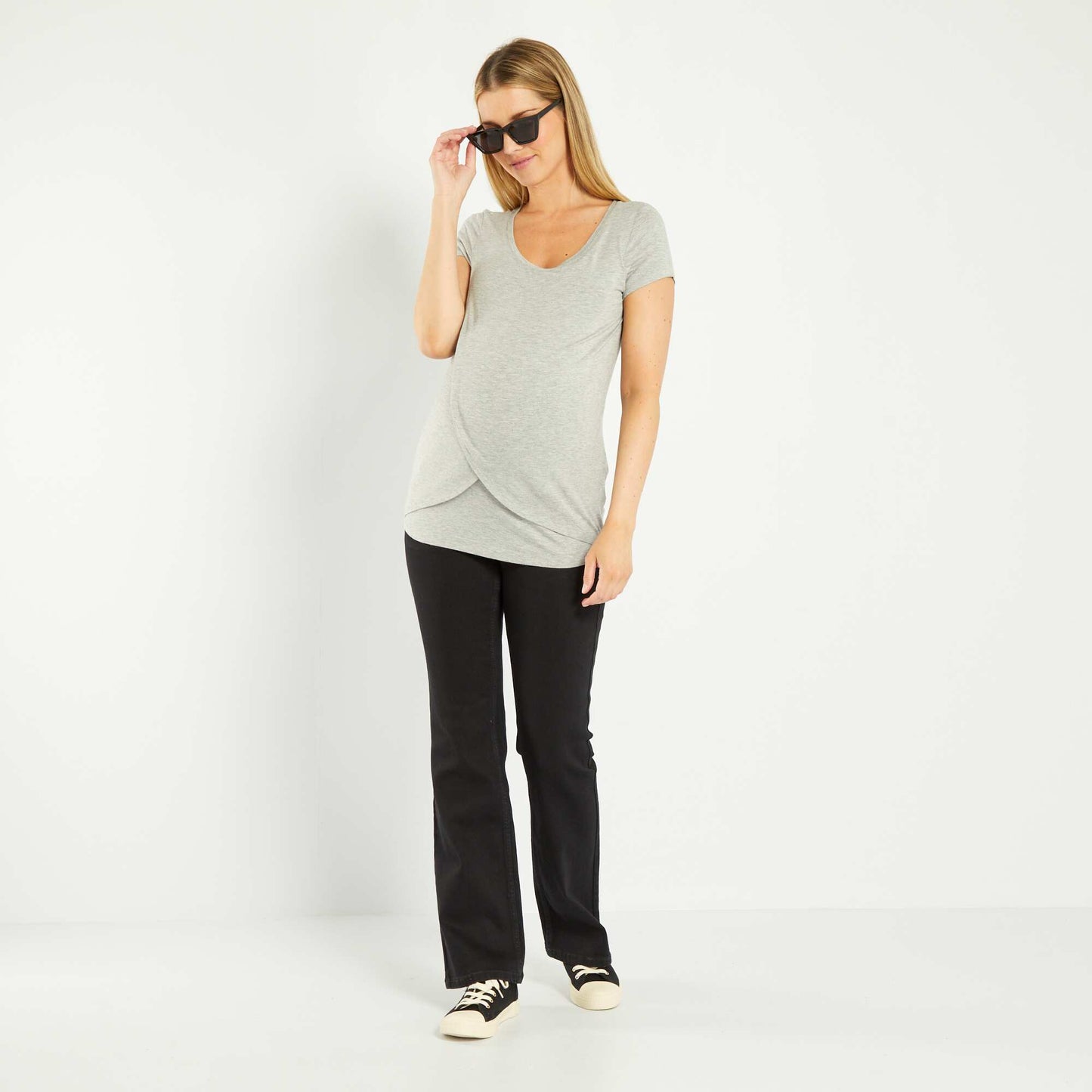 T-shirt d'allaitement col rond GRIS
