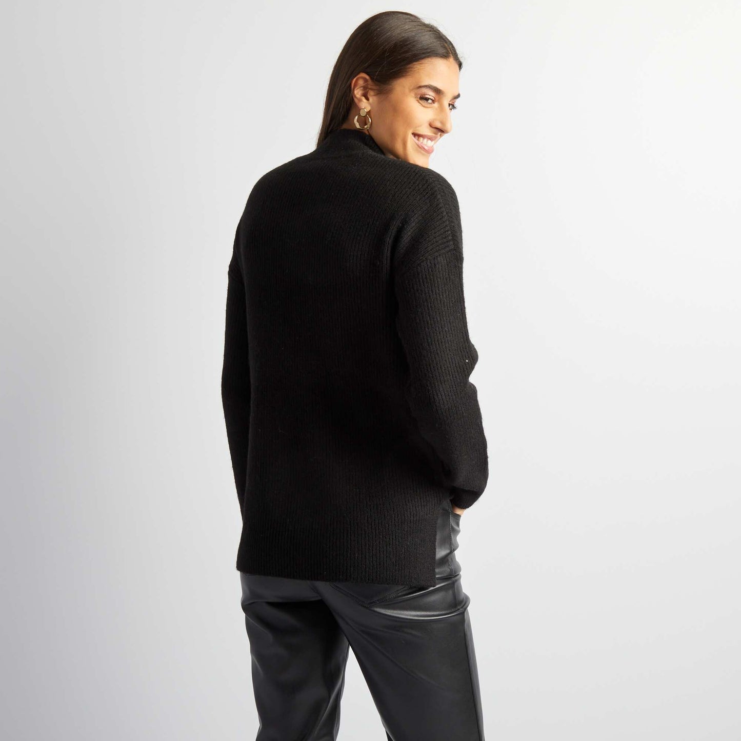 Pull en maille col montant noir