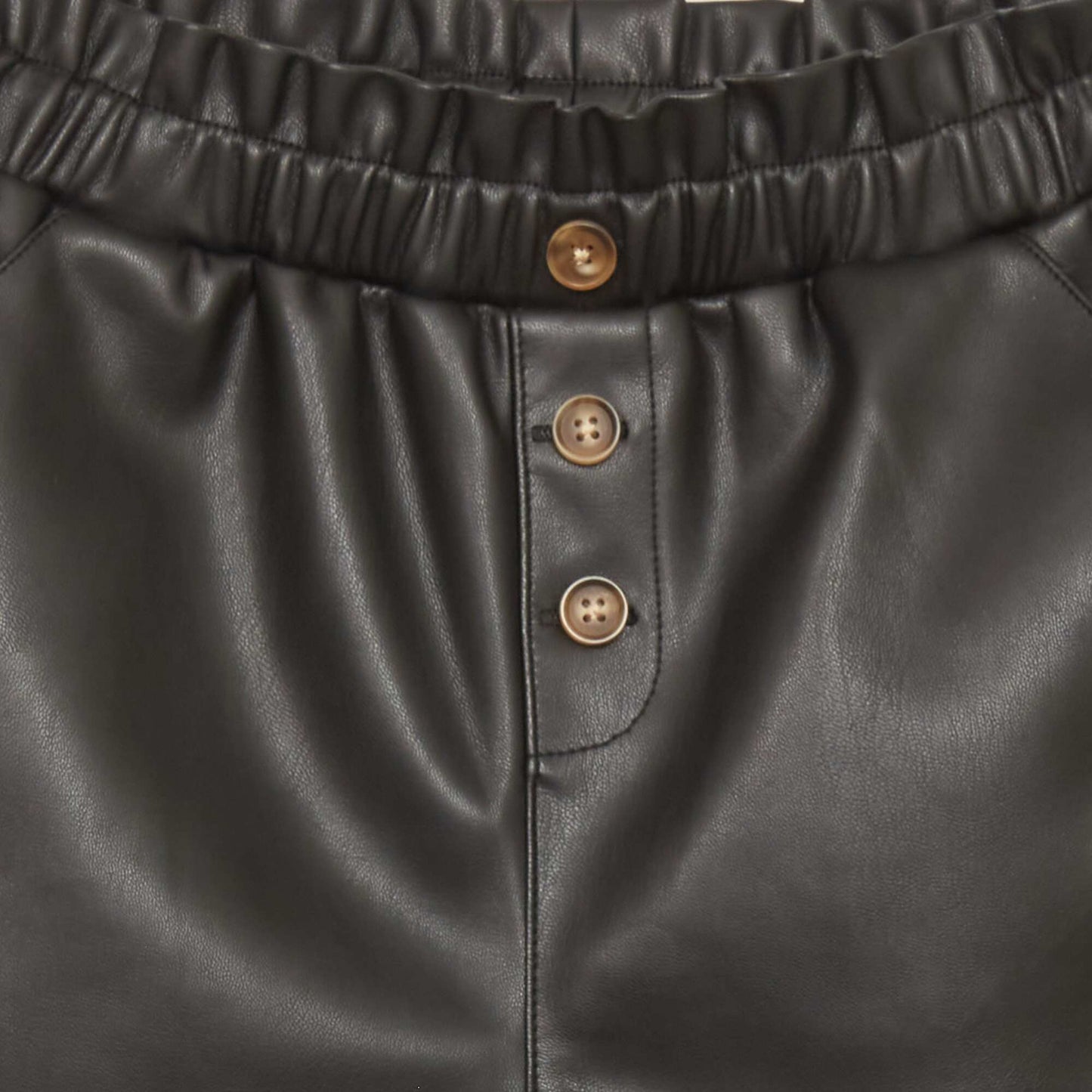 Short paper bag en simili noir