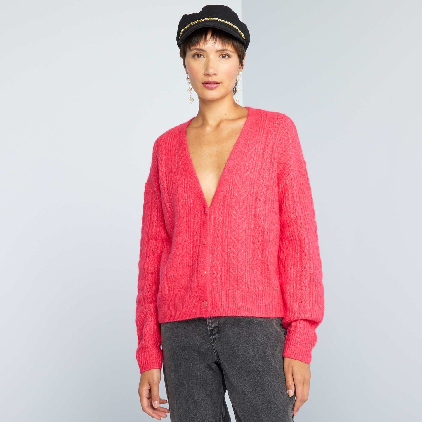 Gilet boutonn en maille ajour e rose azal e