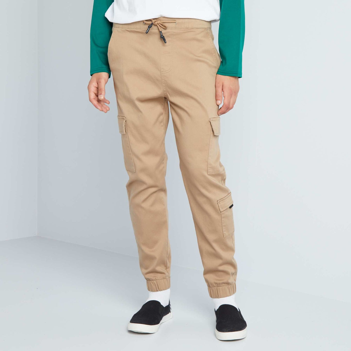 Jogpant avec poches rabats Beige clair
