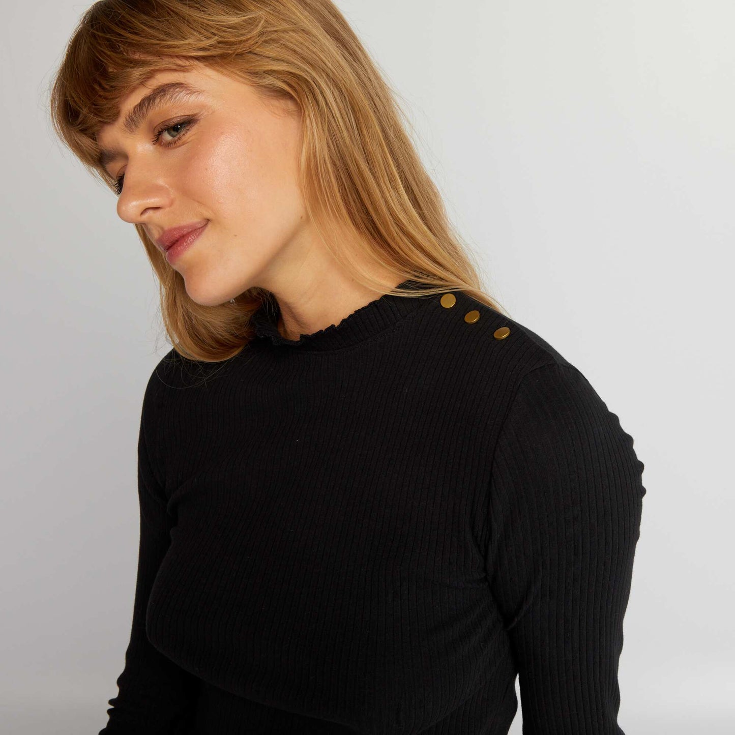 T-shirt manches longues en maille c tel e noir