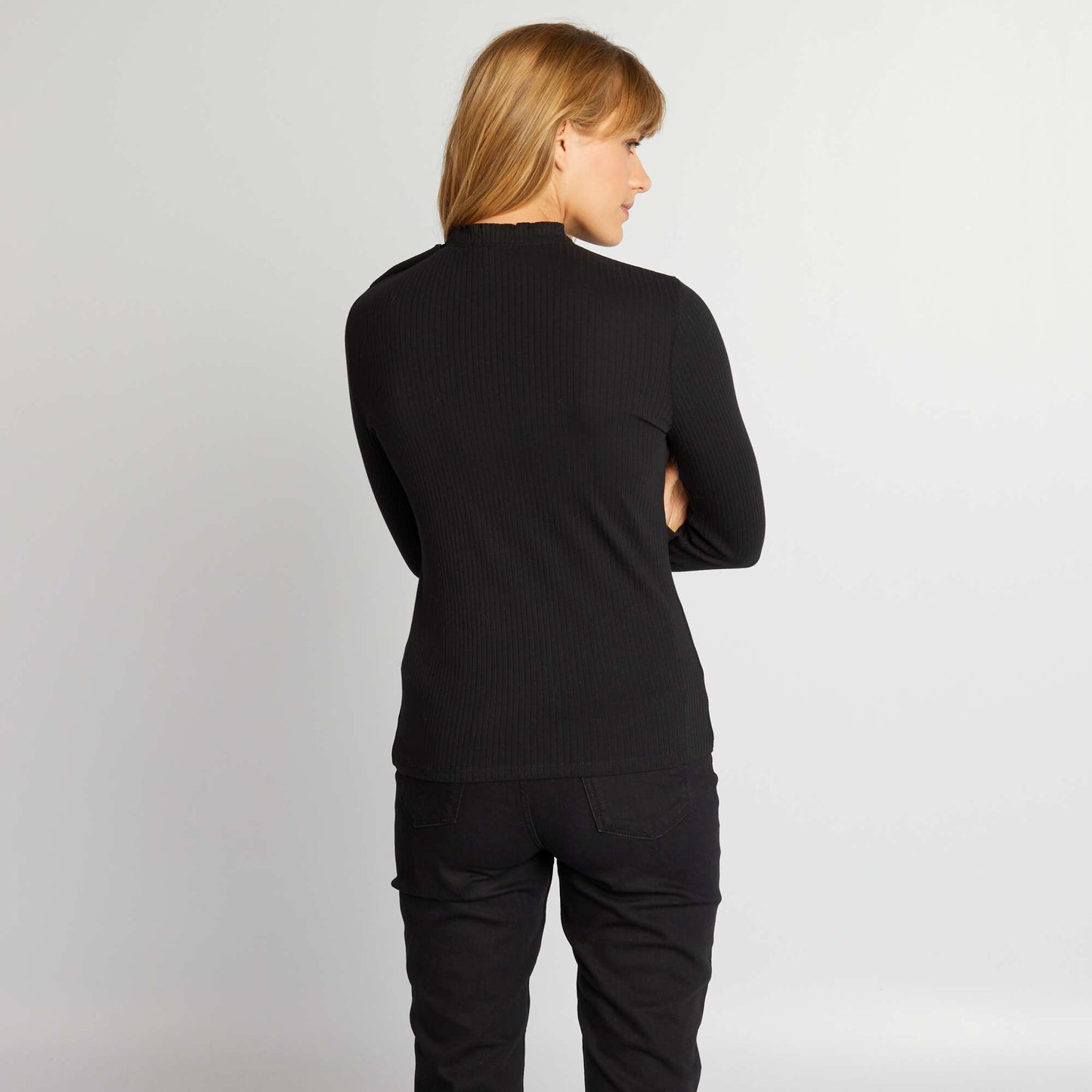 T-shirt manches longues en maille c tel e noir