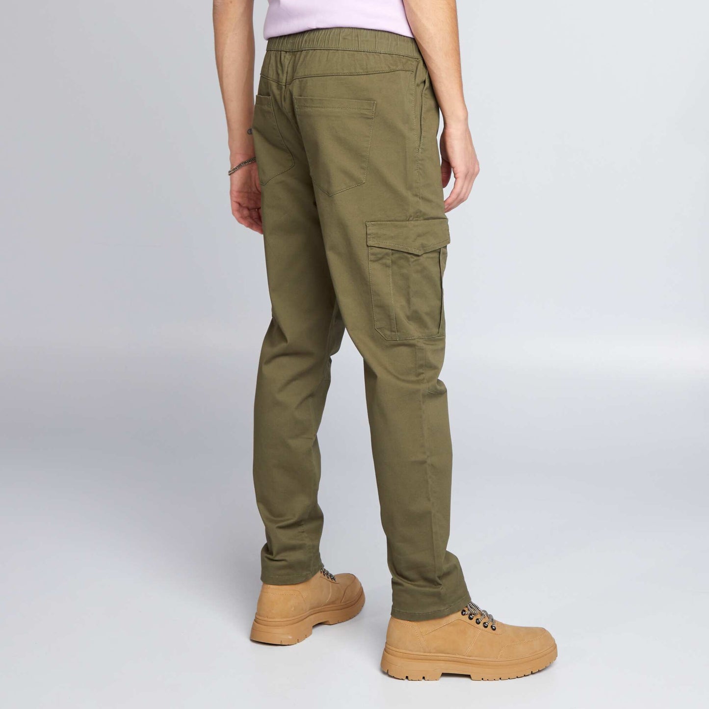 Pantalon slim multipoches Kaki